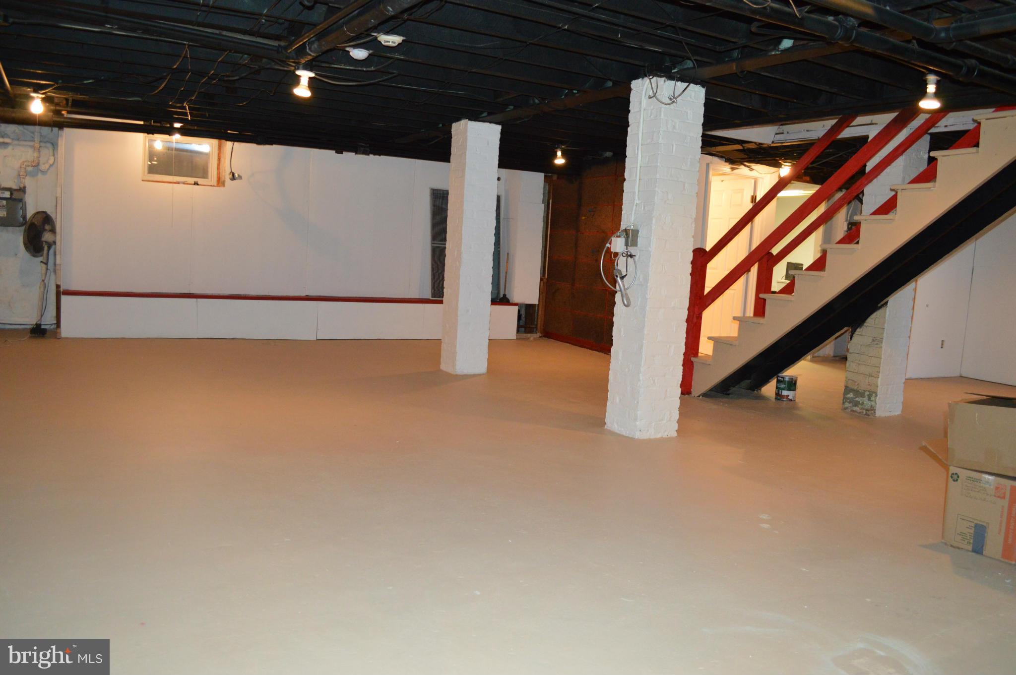 MAYFIELD - Residential