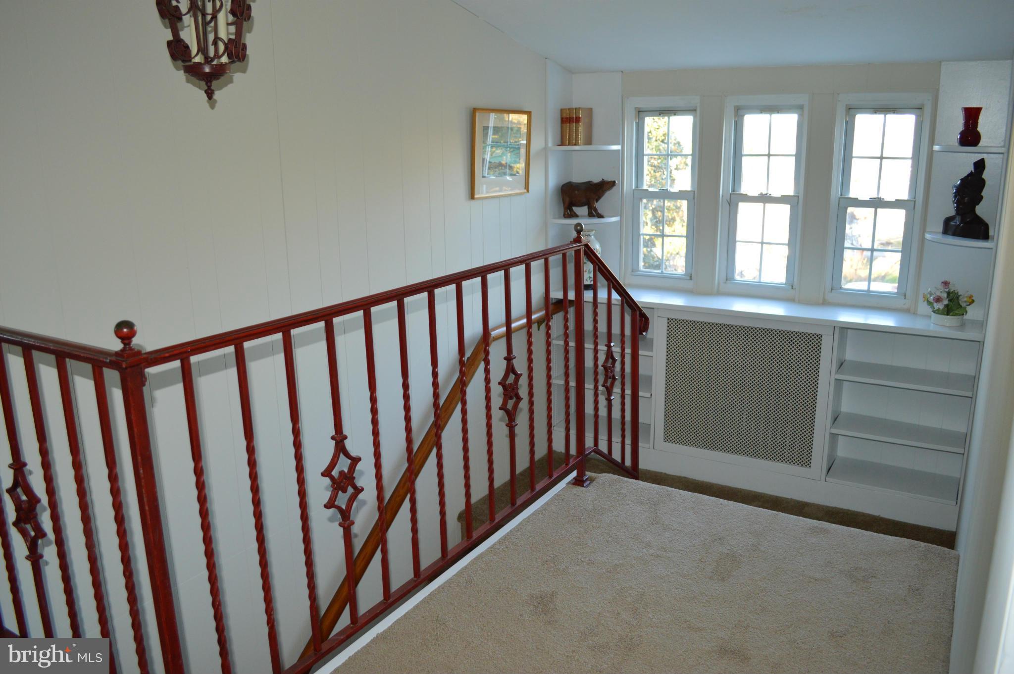 MAYFIELD - Residential