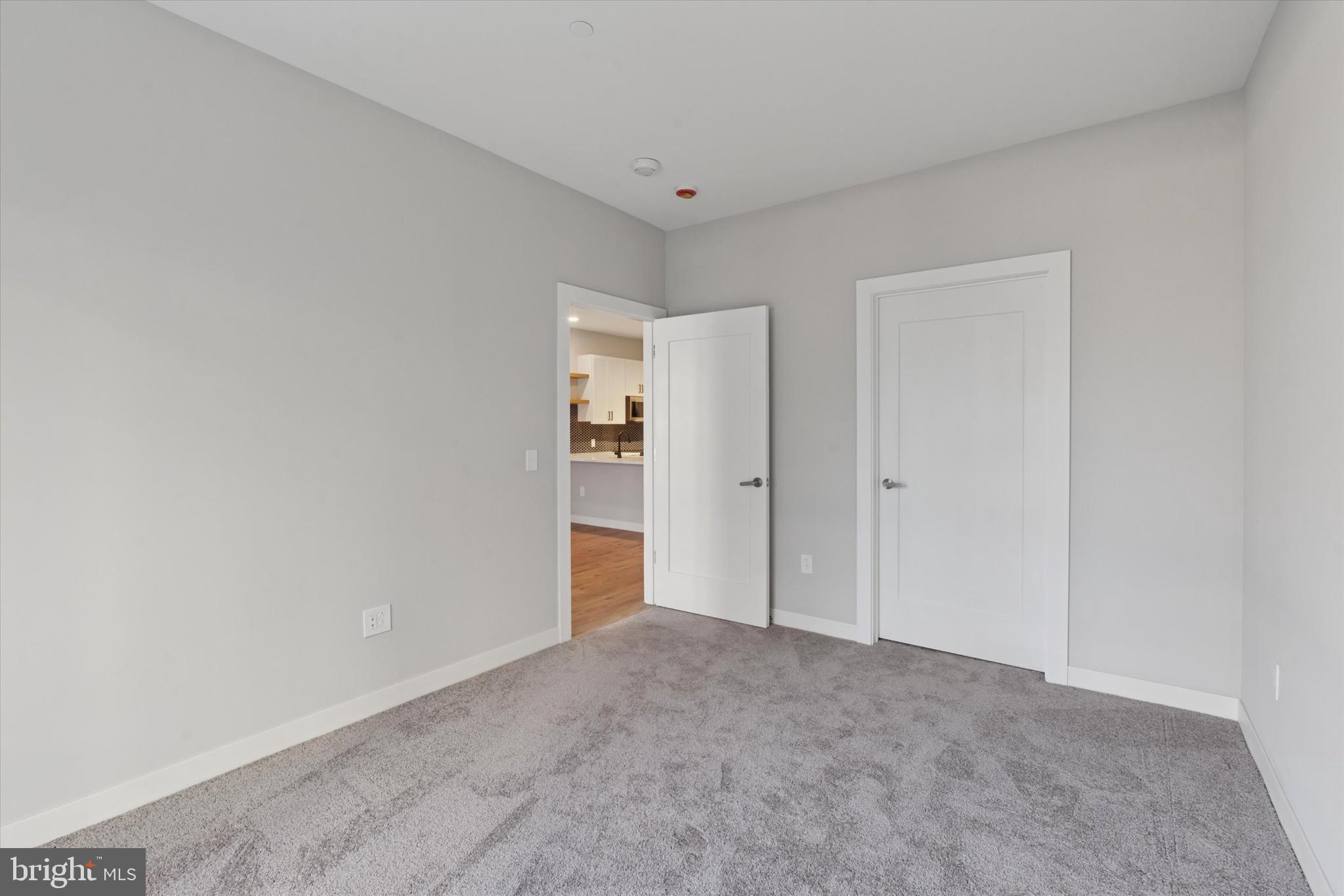 PHILADELPHIA (SOUTH) - Residential Lease