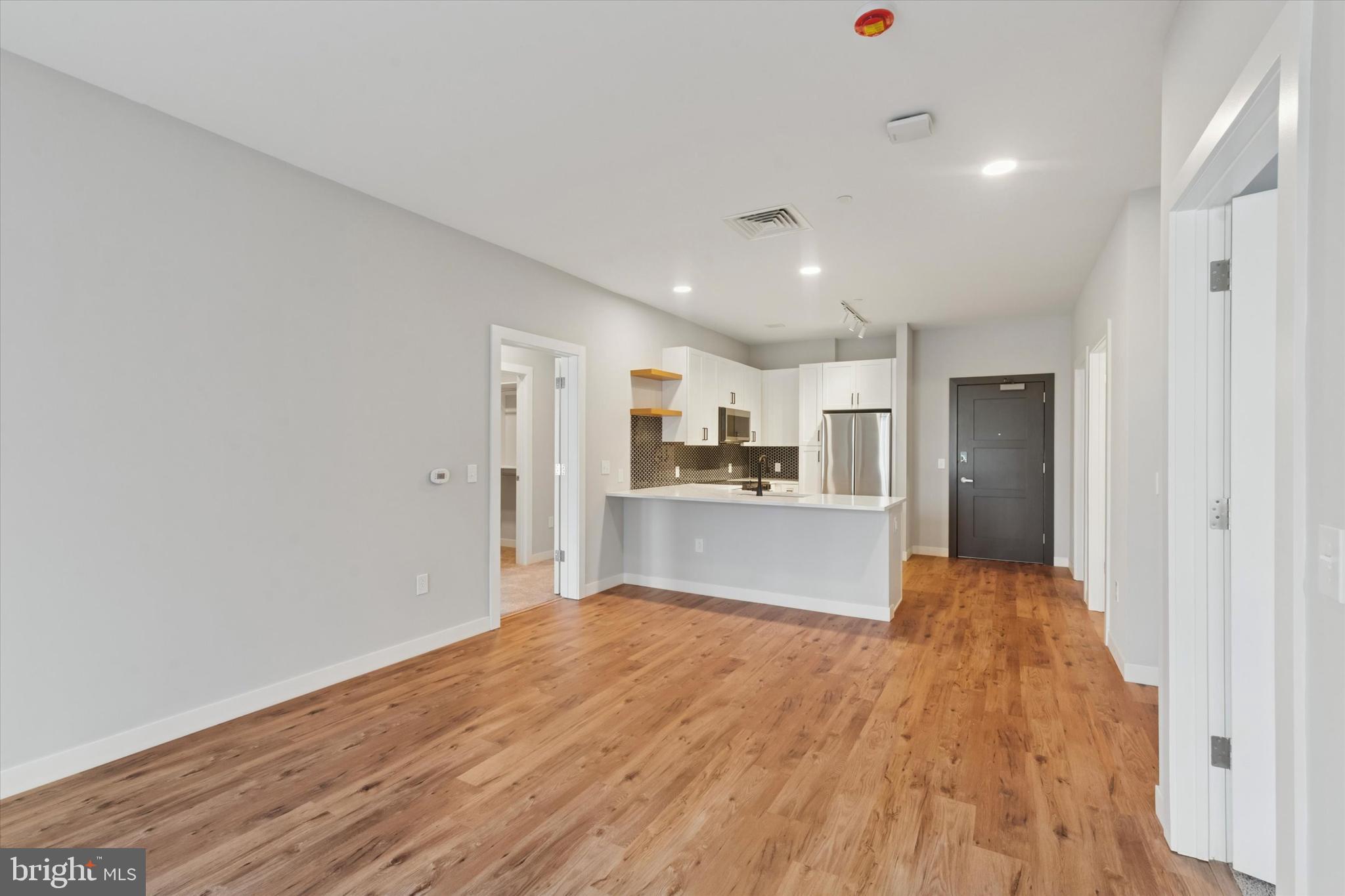 PHILADELPHIA (SOUTH) - Residential Lease