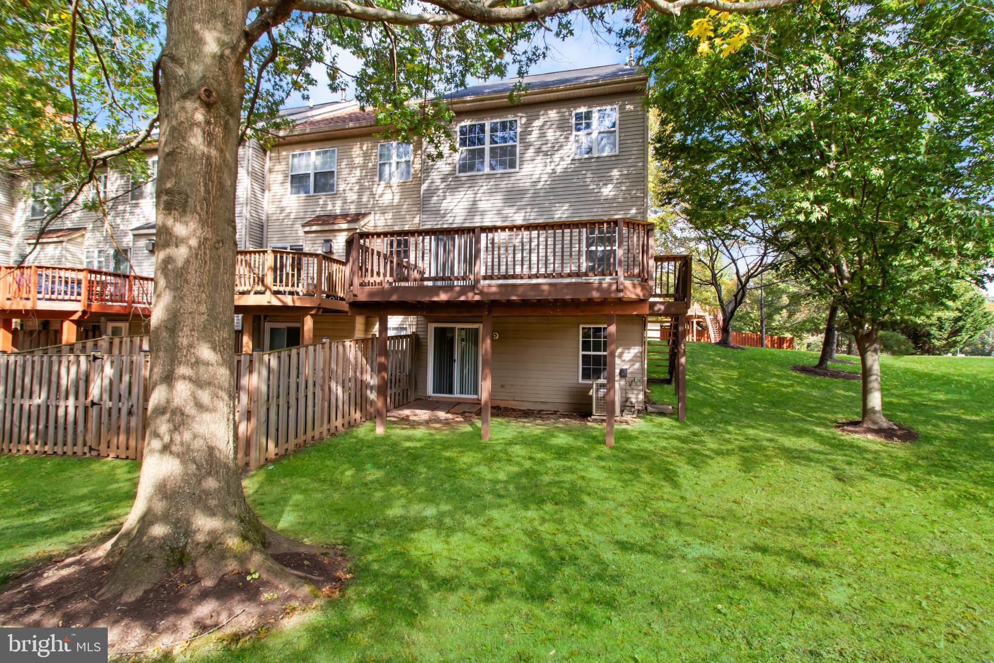 VILLAGE OF LONG REACH - Residential