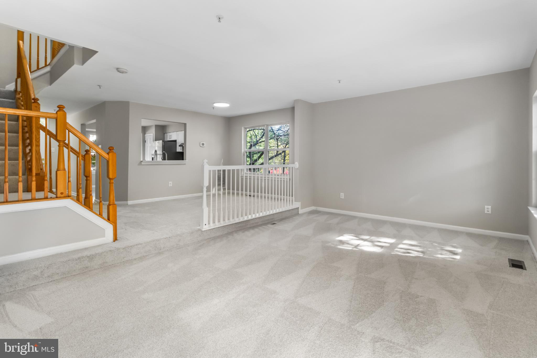 VILLAGE OF LONG REACH - Residential