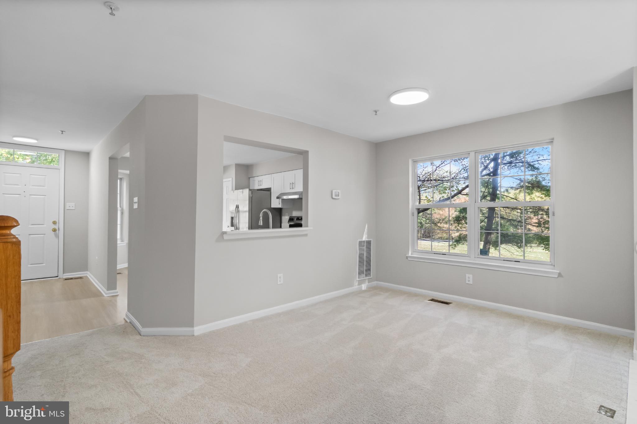 VILLAGE OF LONG REACH - Residential