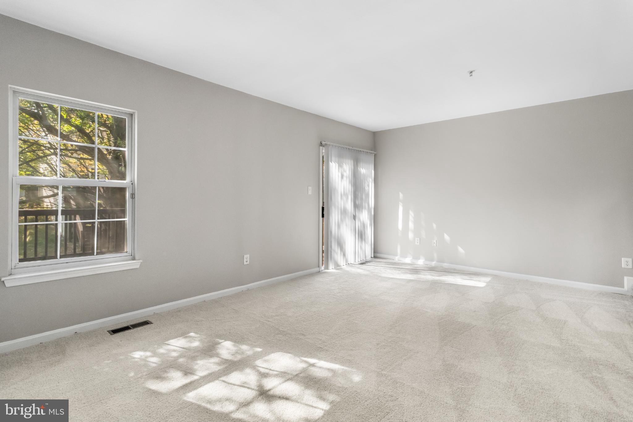 VILLAGE OF LONG REACH - Residential