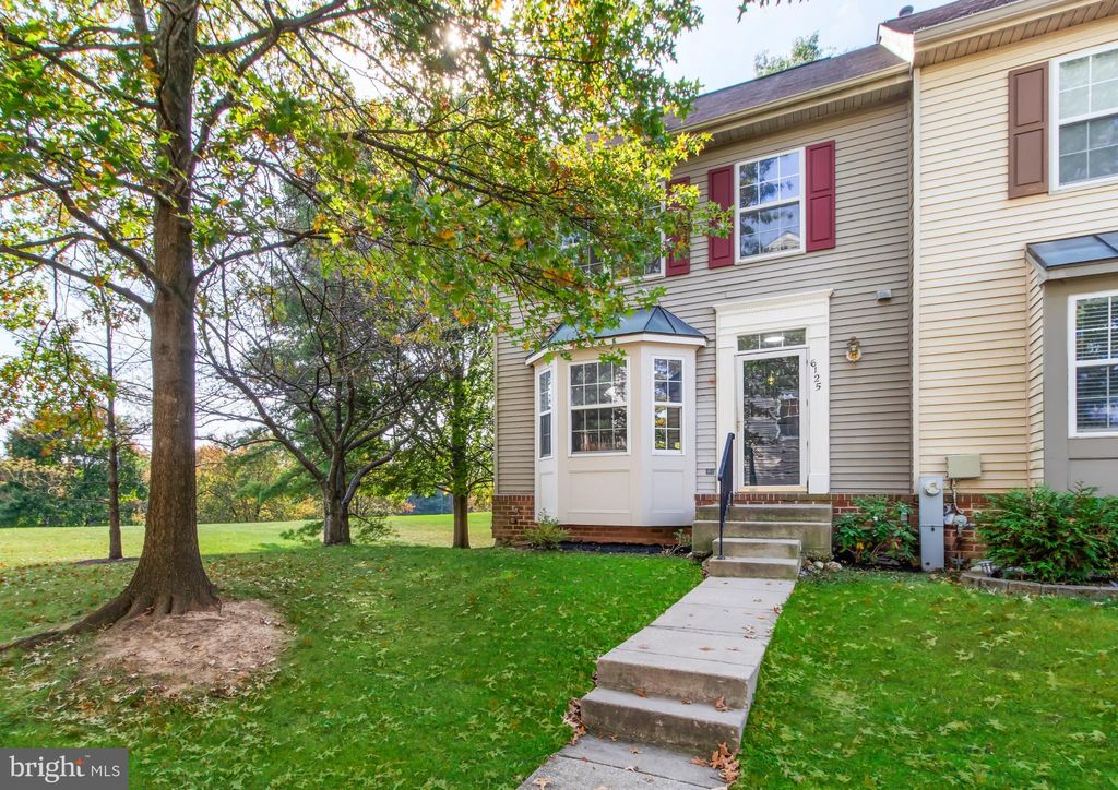 Photo of 6125 Honeycomb Gate S, COLUMBIA, MD 21045 (MLS # MDHW2060976)