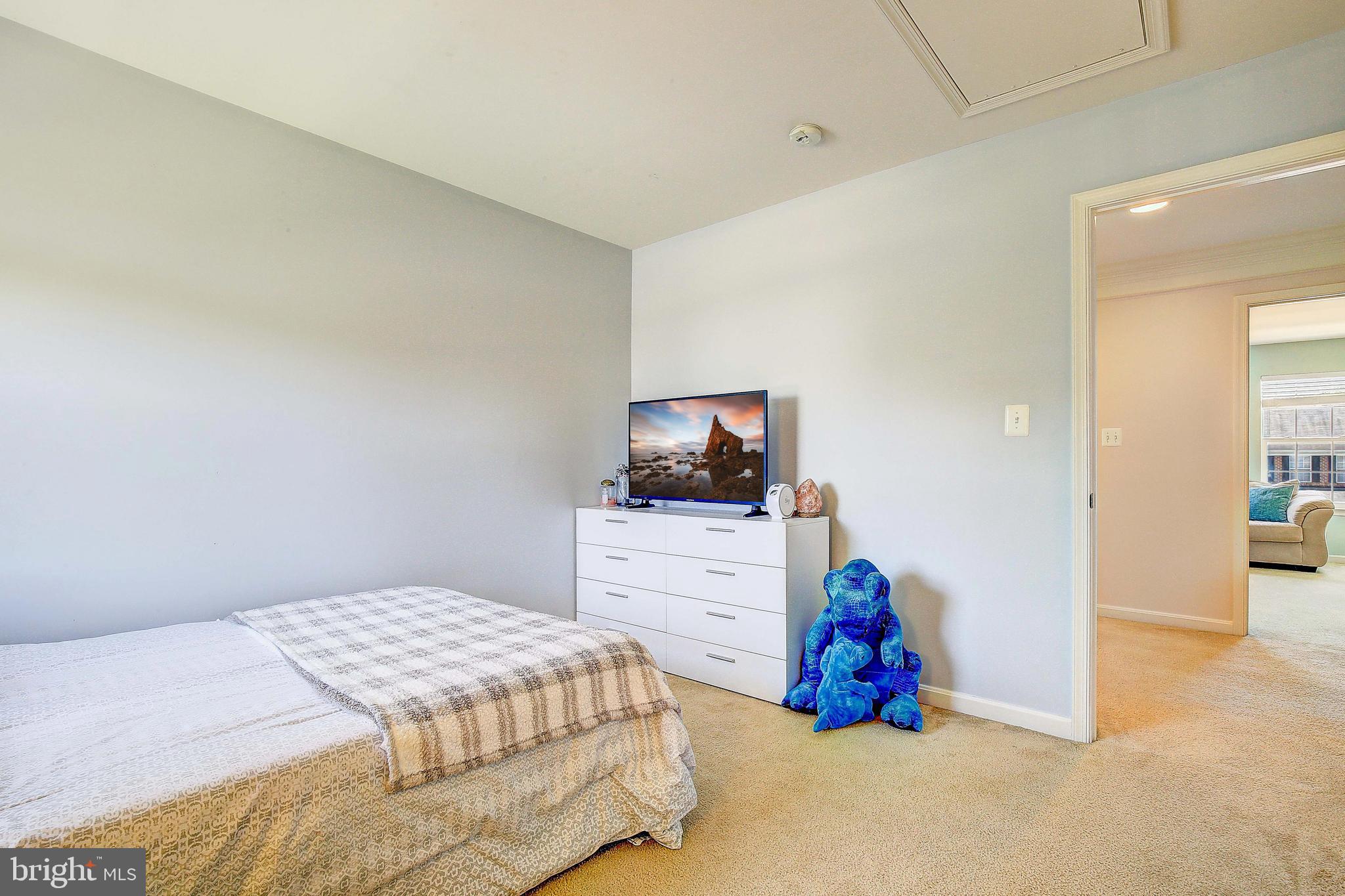 NORTH BROOK - Residential