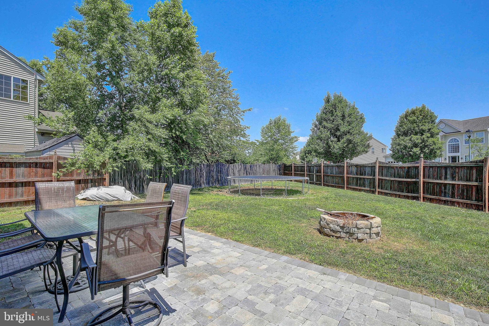 NORTH BROOK - Residential