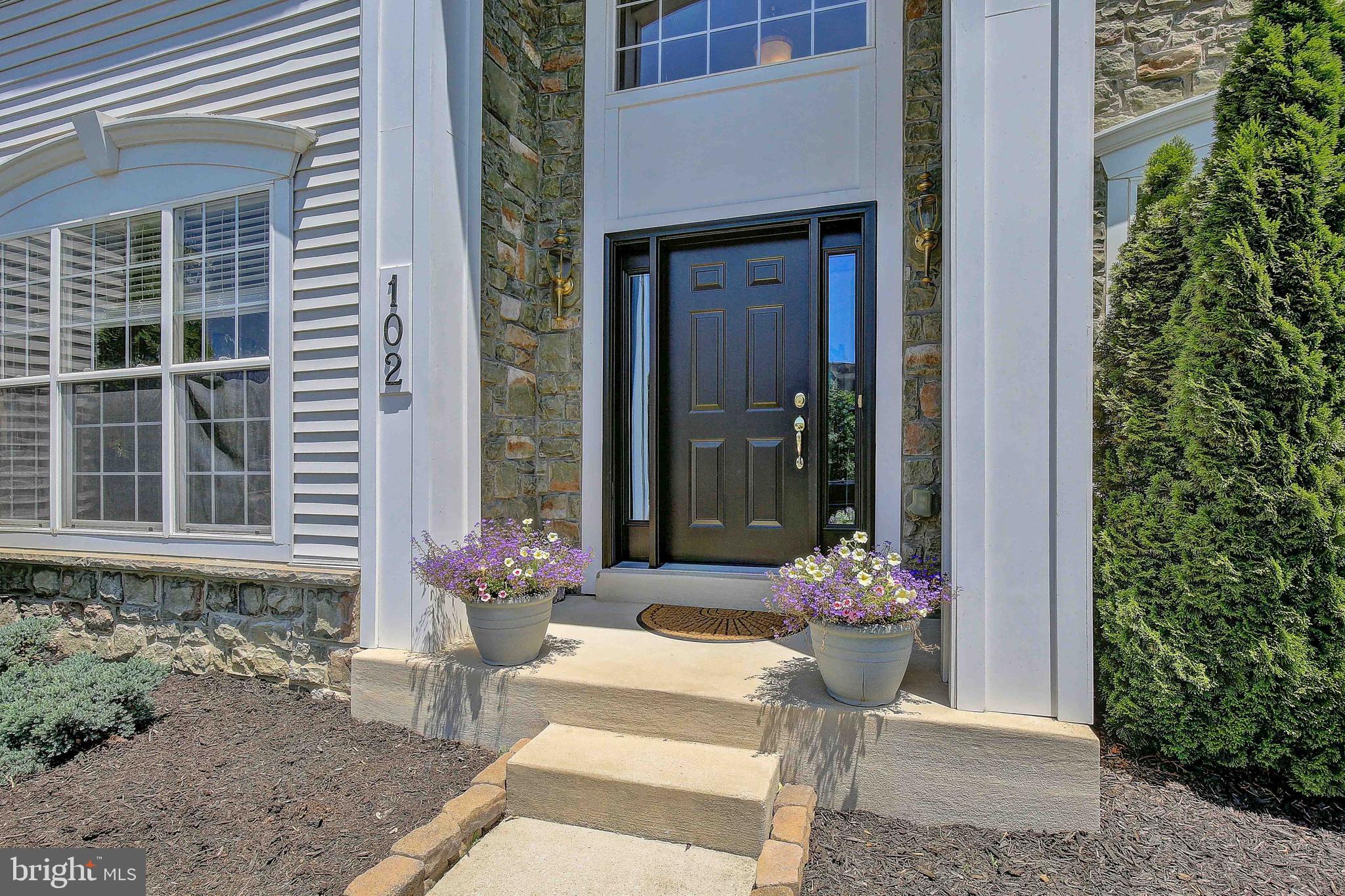 NORTH BROOK - Residential