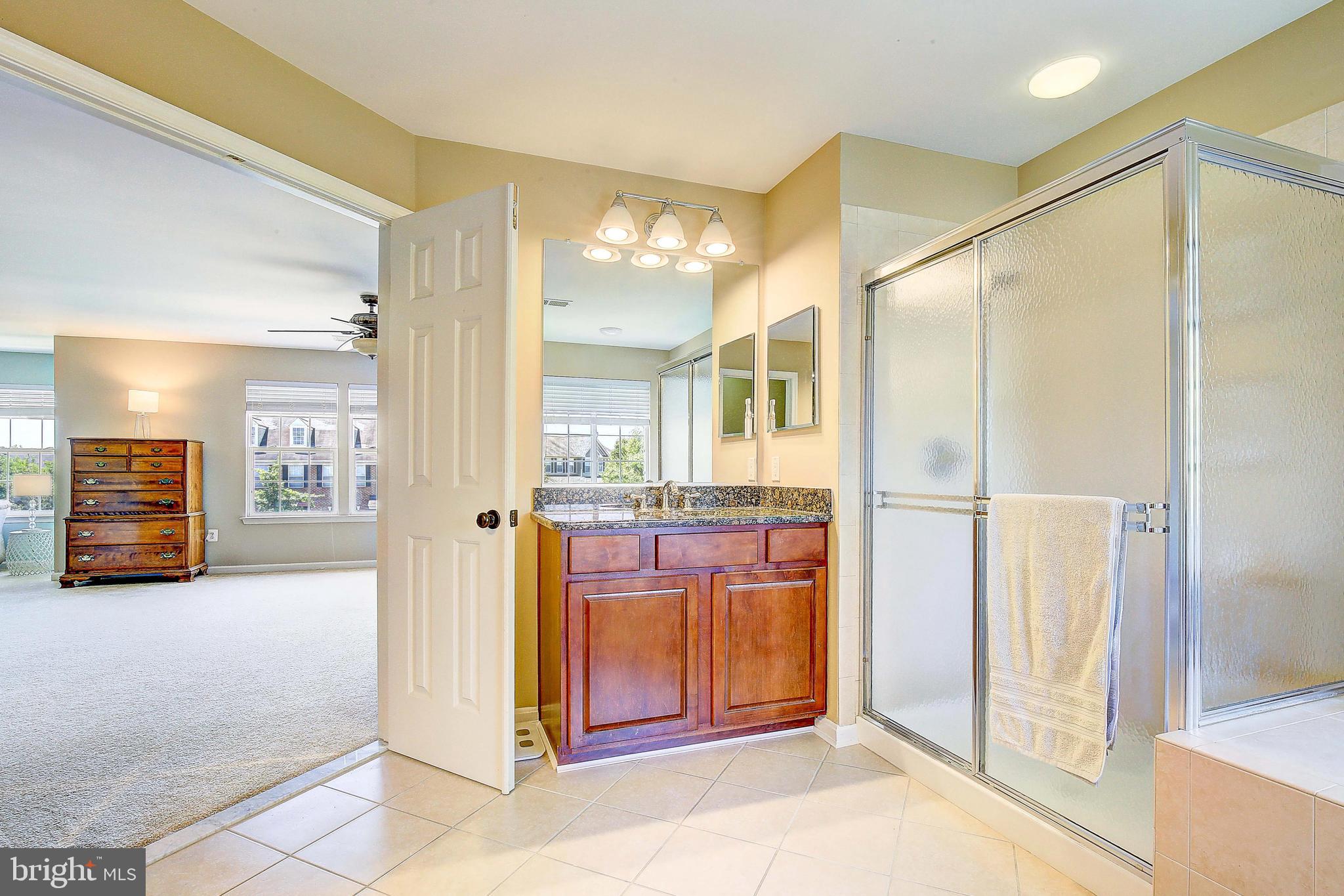 NORTH BROOK - Residential