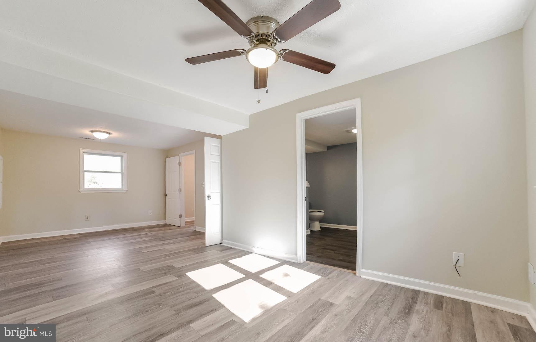 GOLDEN BEACH - Residential