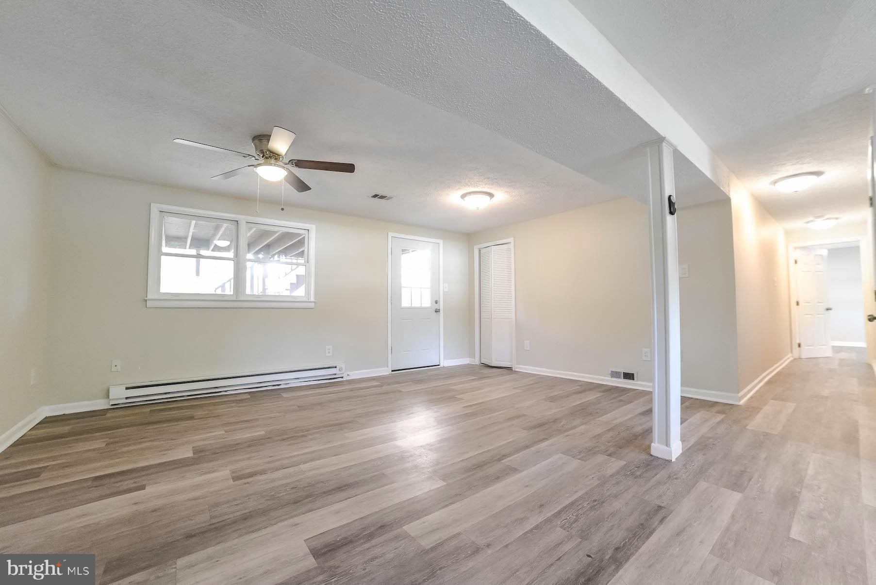 GOLDEN BEACH - Residential