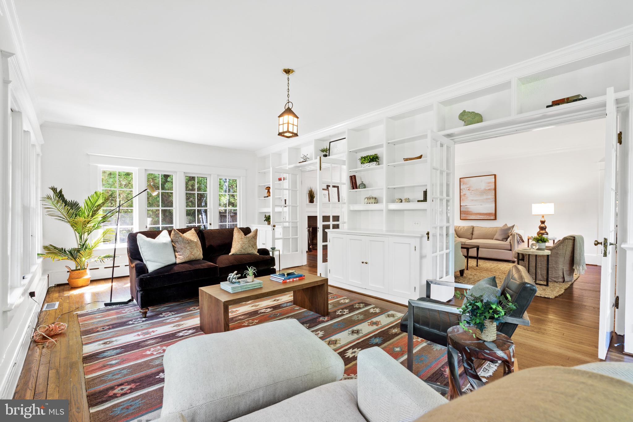 CHEVY CHASE - Residential