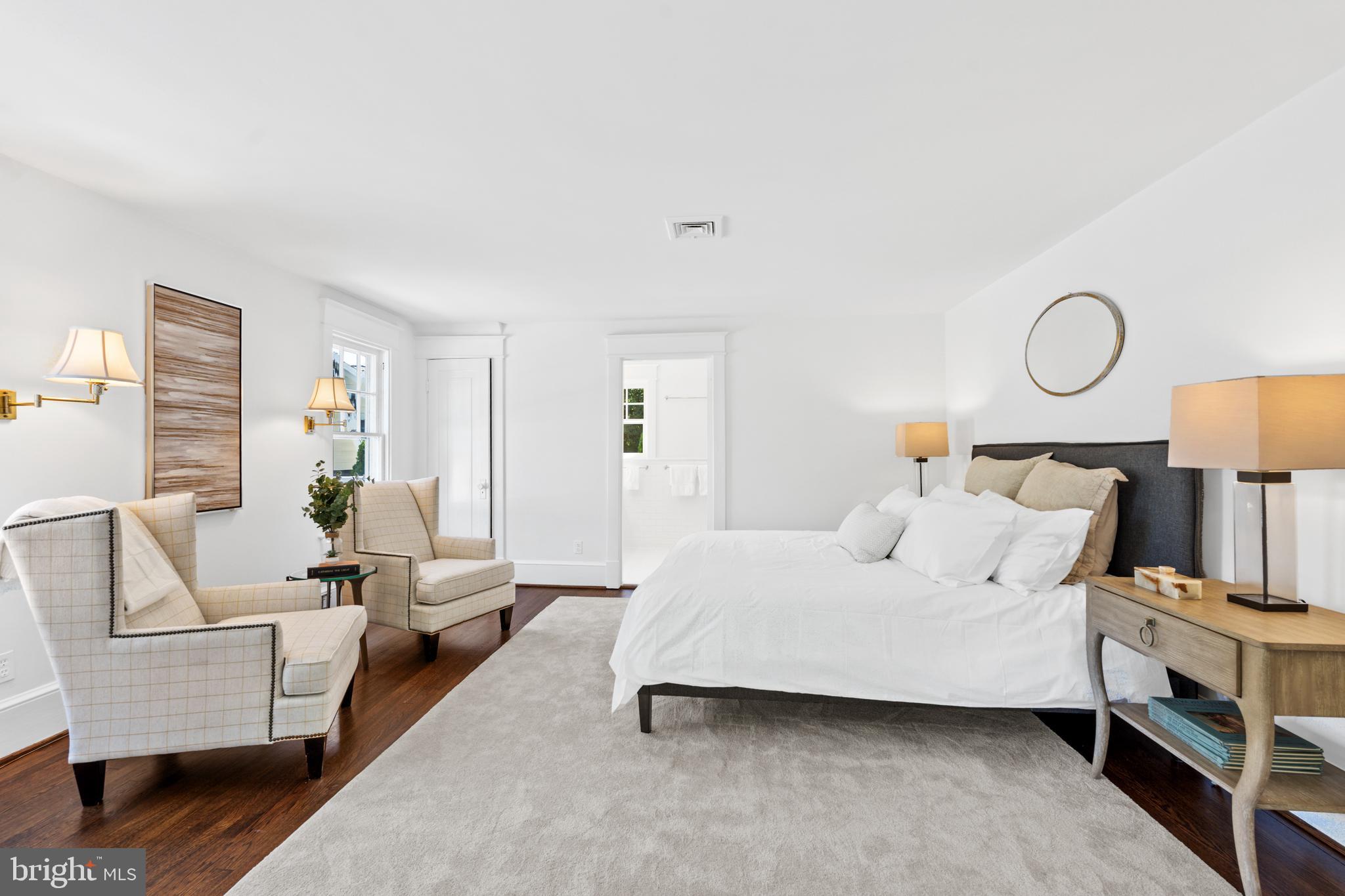 CHEVY CHASE - Residential