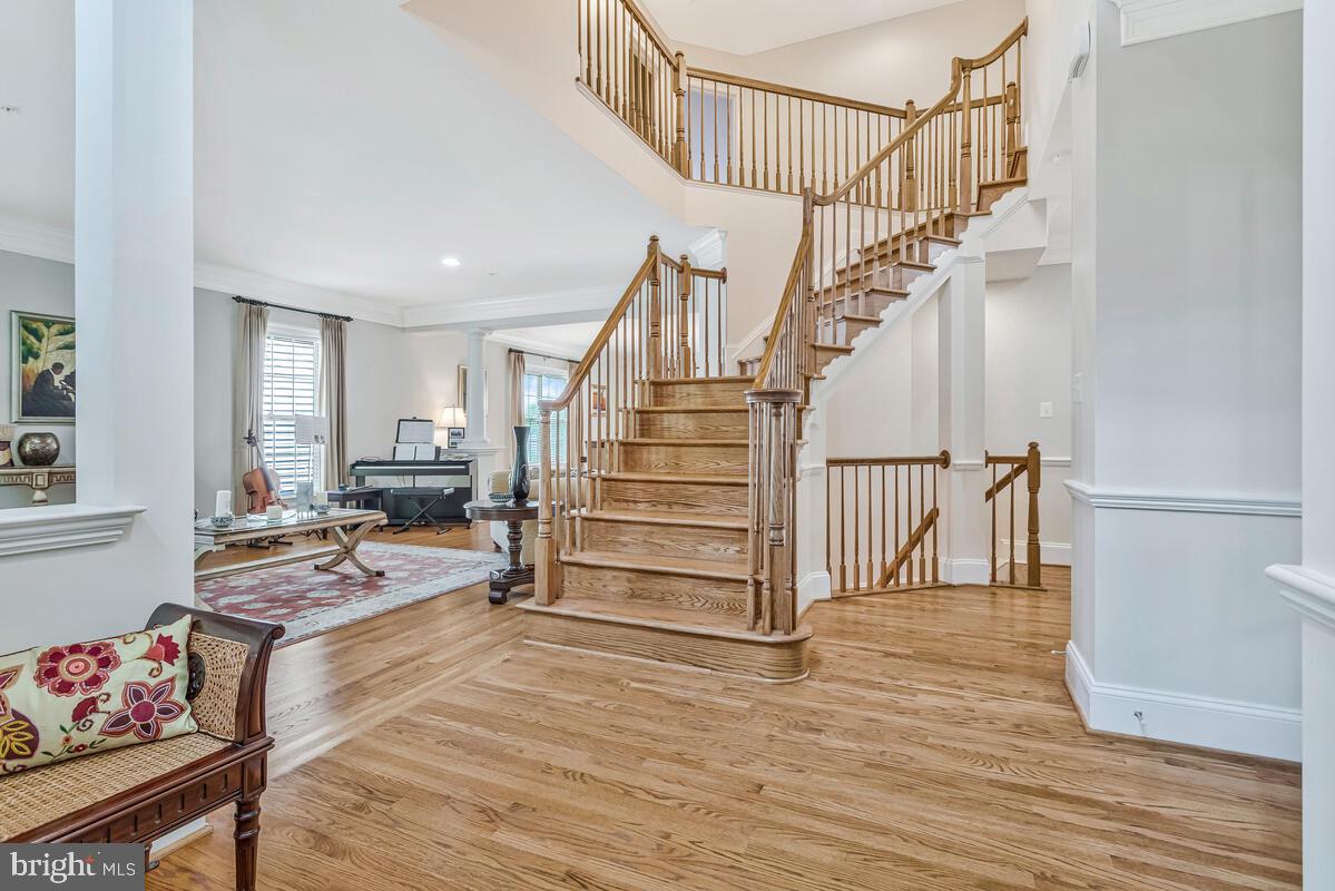 OAK CREEK CLUB - Residential