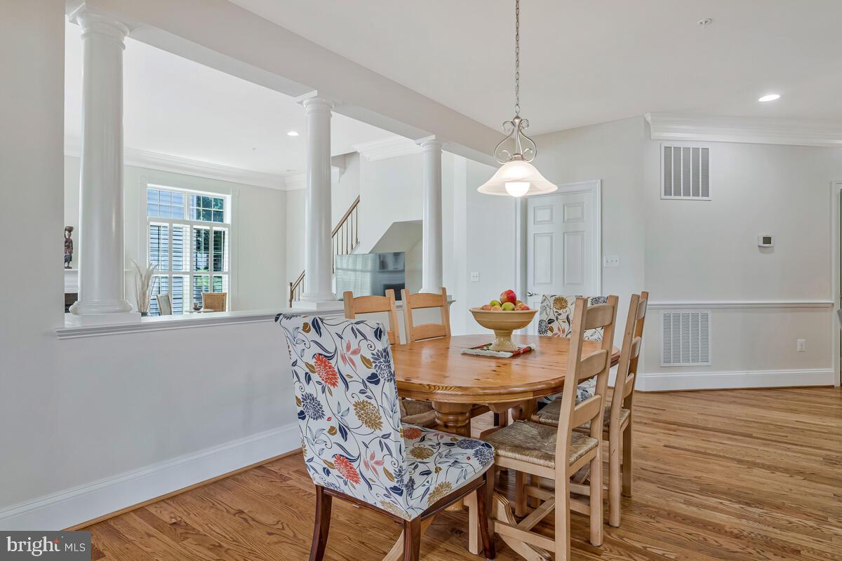 OAK CREEK CLUB - Residential