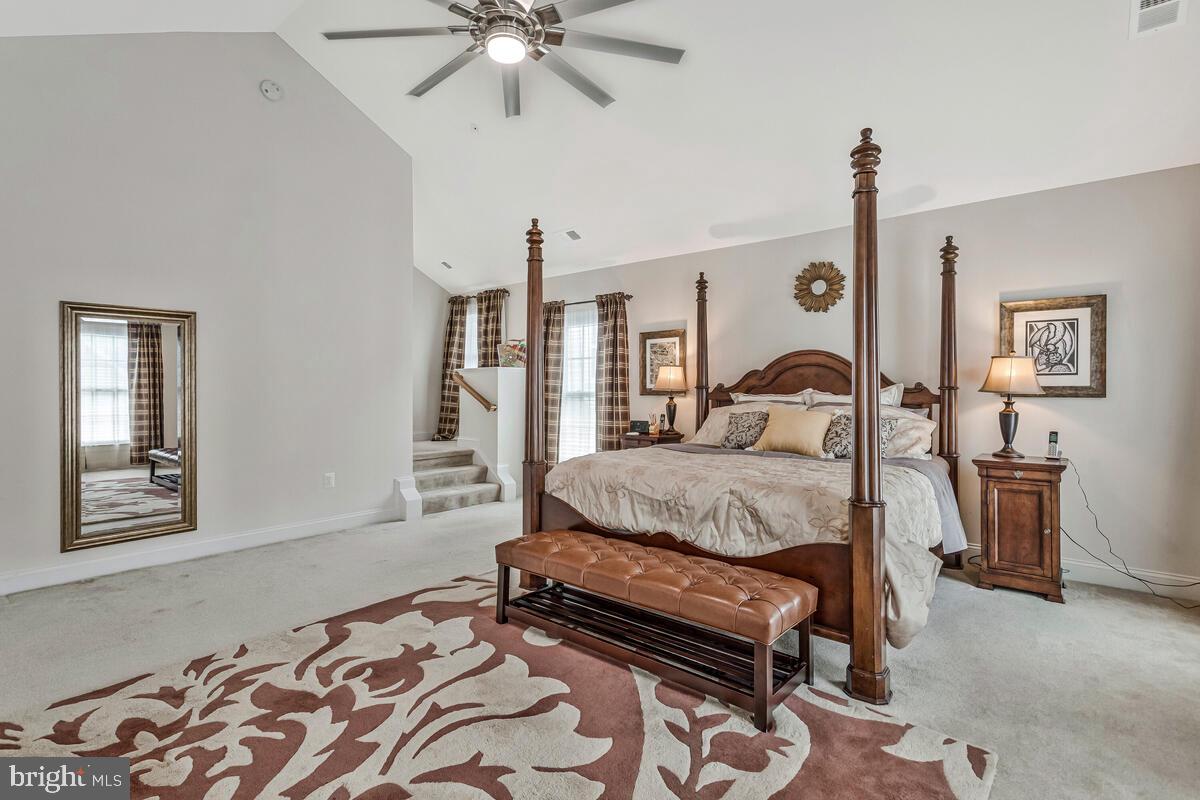 OAK CREEK CLUB - Residential