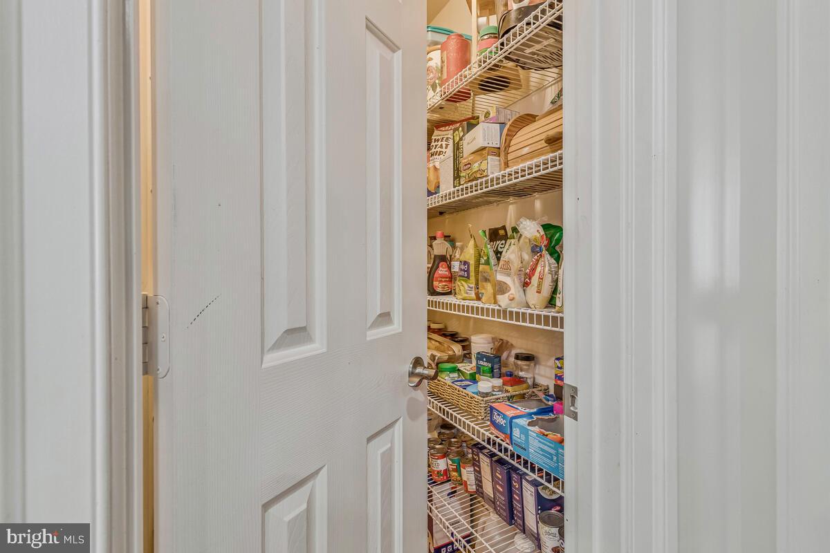 OAK CREEK CLUB - Residential