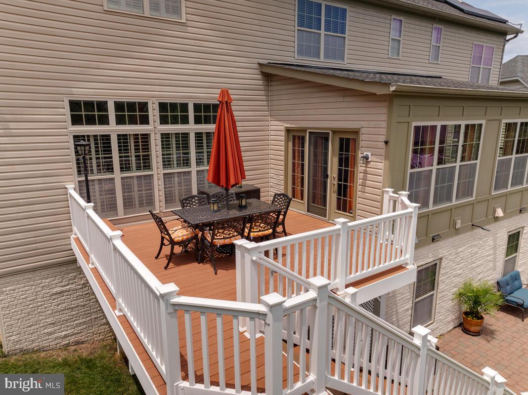 OAK CREEK CLUB - Residential