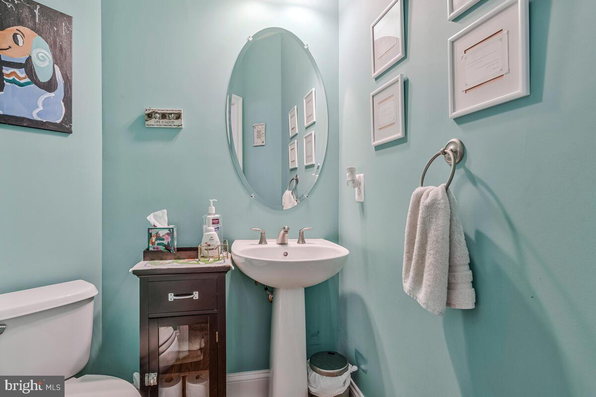 OAK CREEK CLUB - Residential