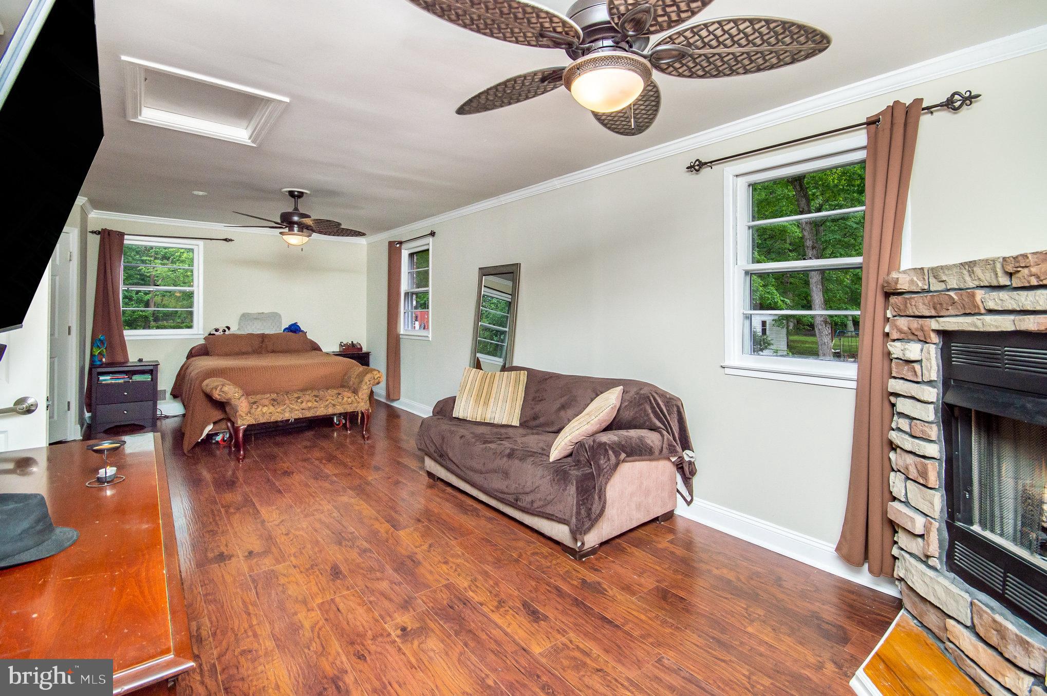 BROOKWOOD ESTATES - Residential