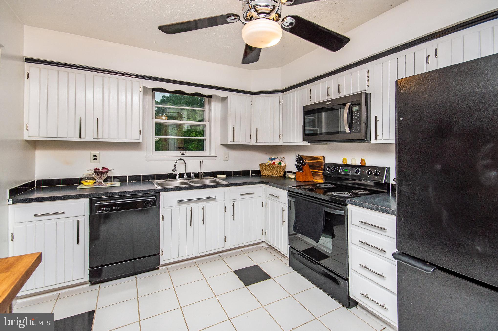 BROOKWOOD ESTATES - Residential