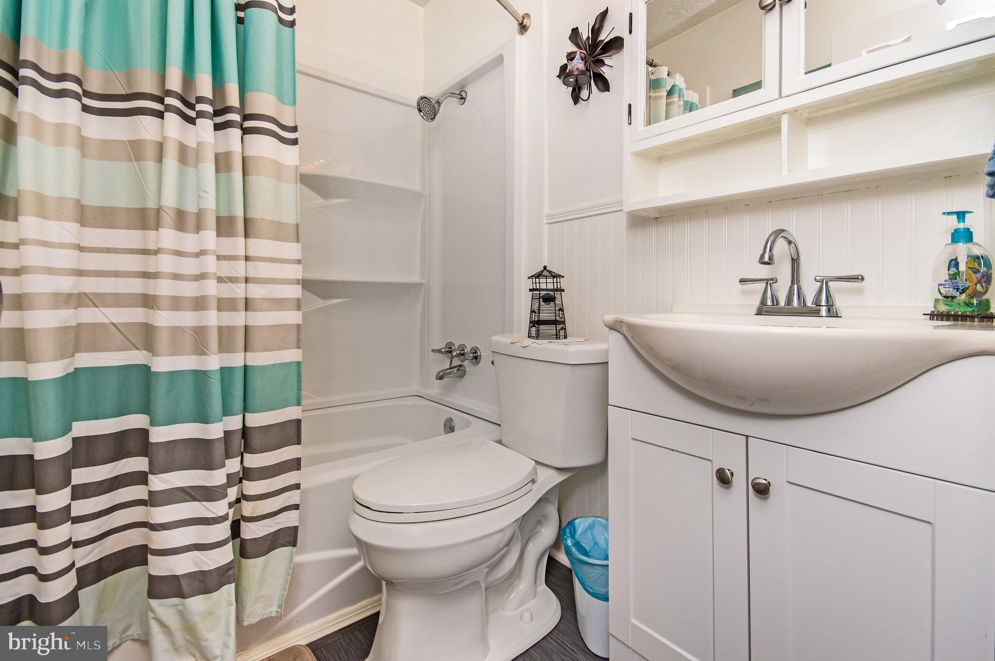 BROOKWOOD ESTATES - Residential