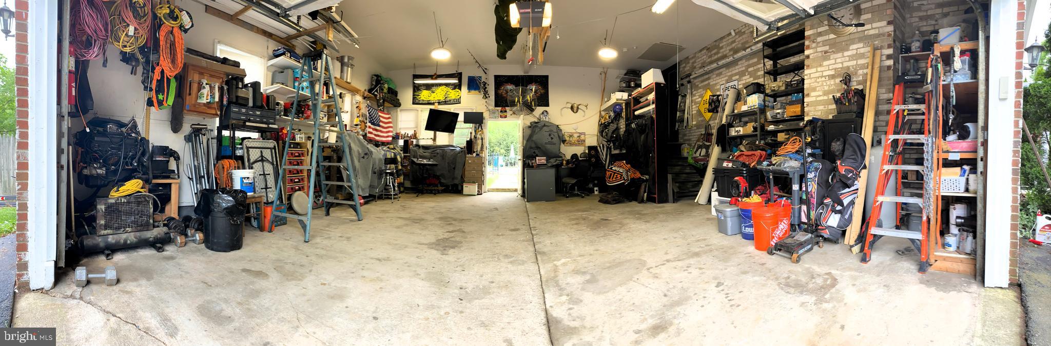 BROOKWOOD ESTATES - Residential