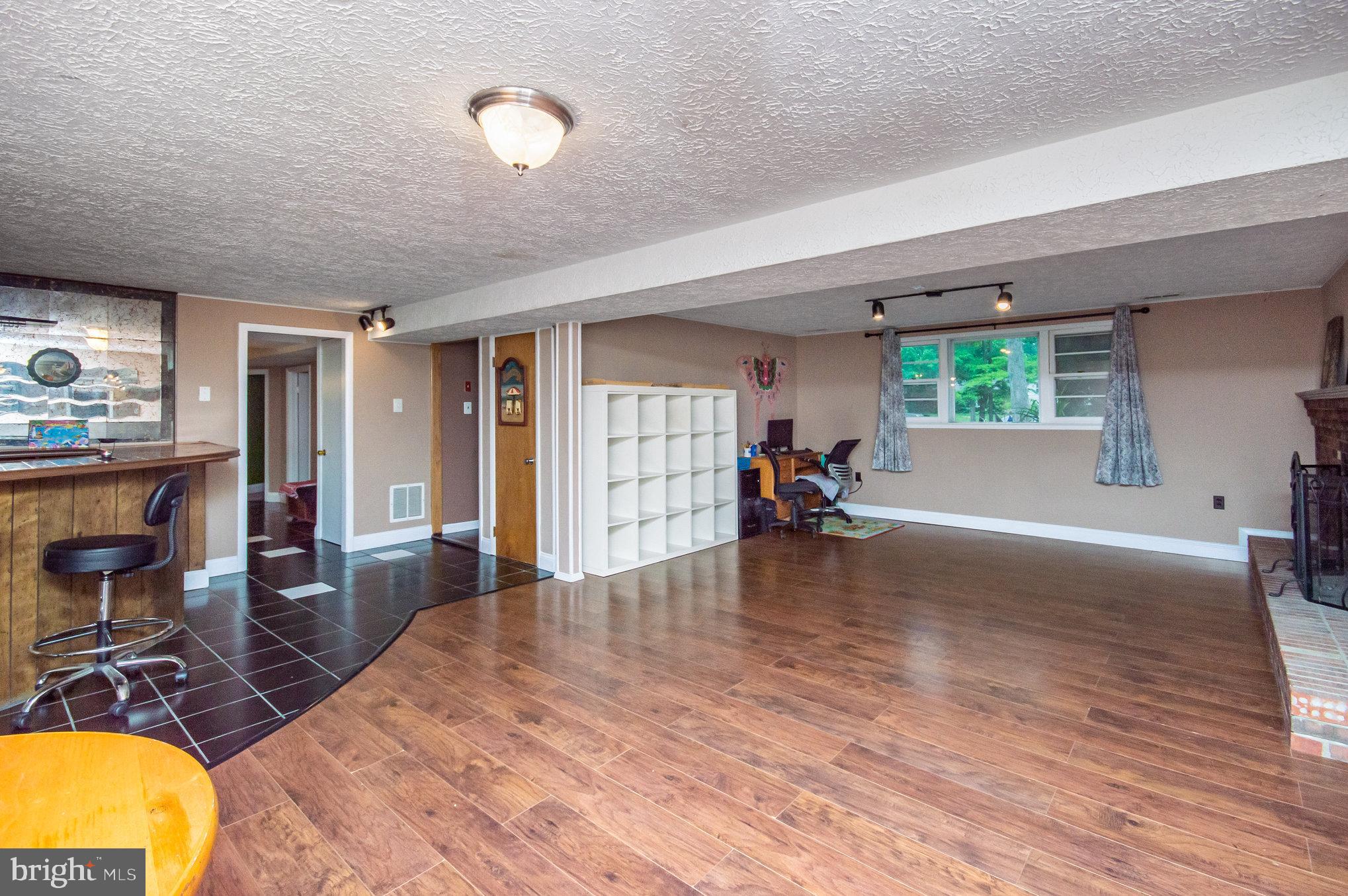 BROOKWOOD ESTATES - Residential