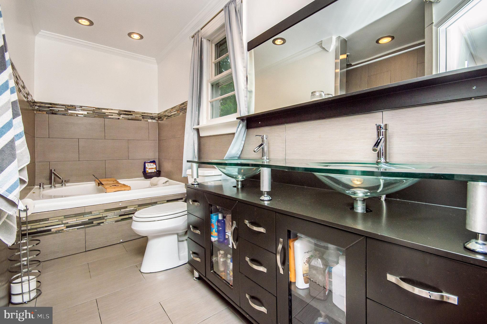 BROOKWOOD ESTATES - Residential