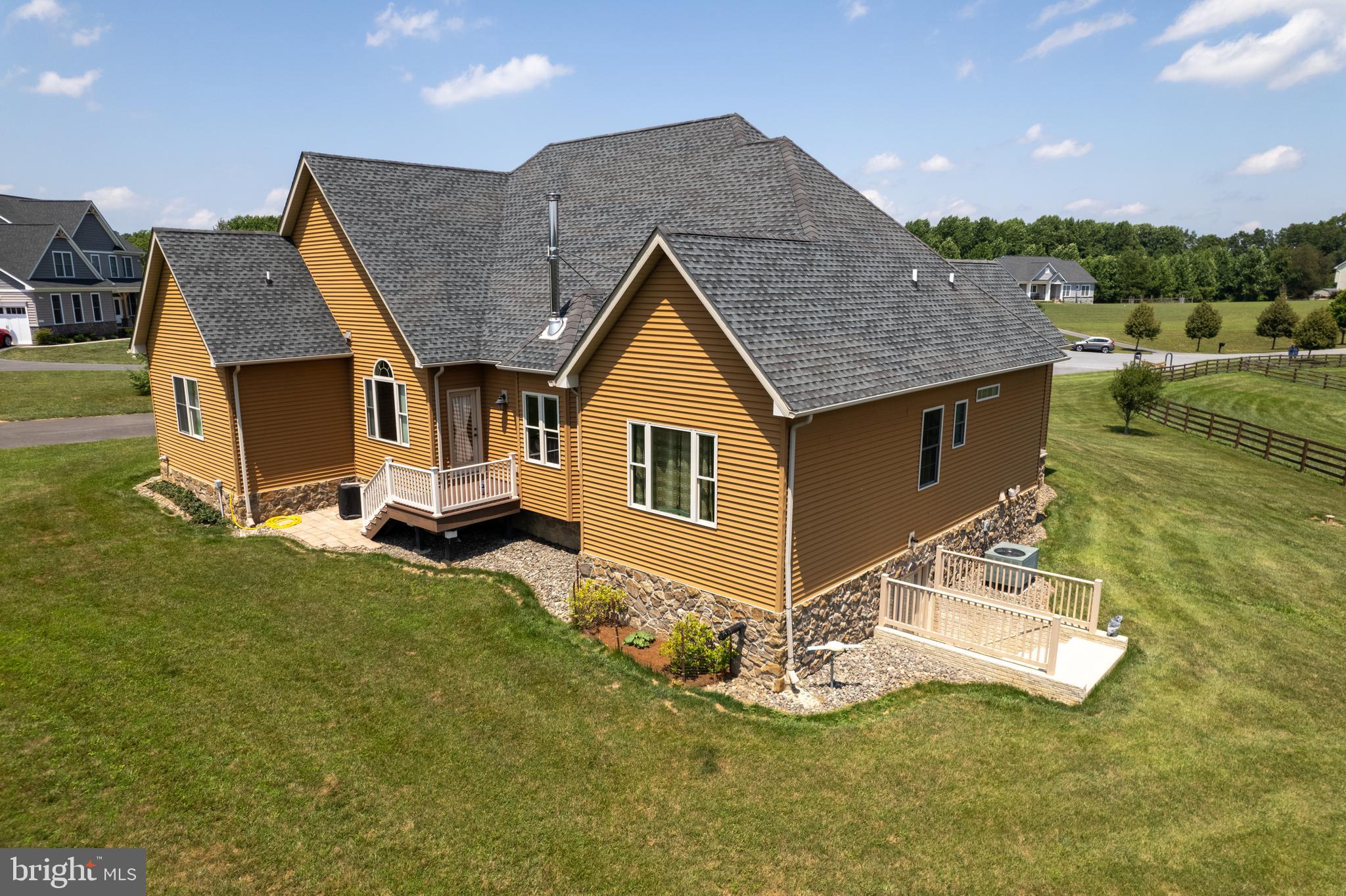 WILMOT MANOR - Residential