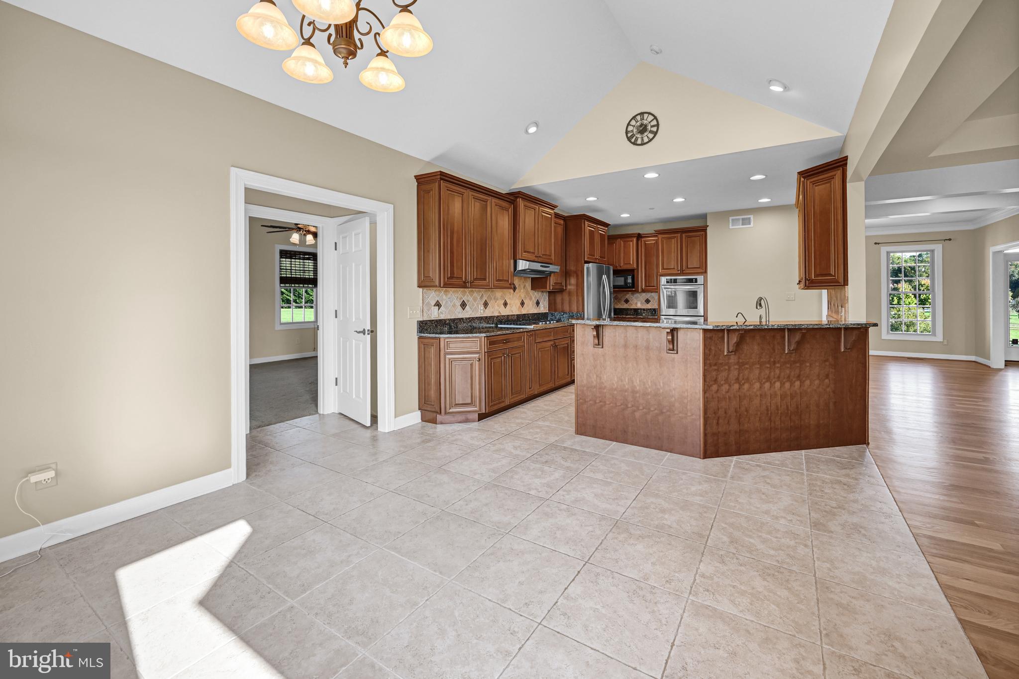 WILMOT MANOR - Residential