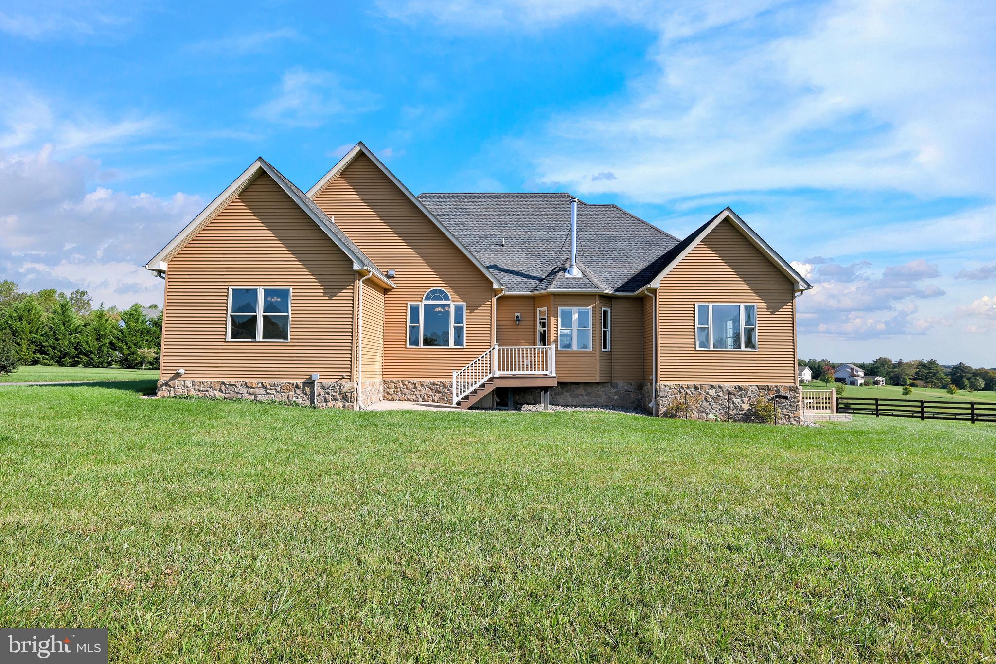 WILMOT MANOR - Residential