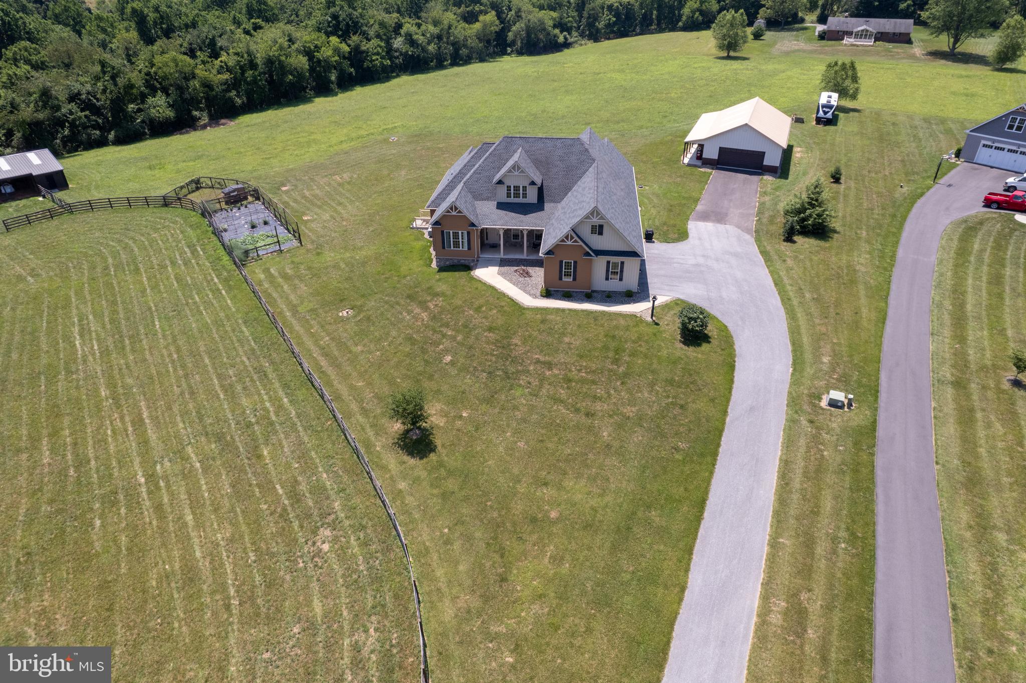 WILMOT MANOR - Residential