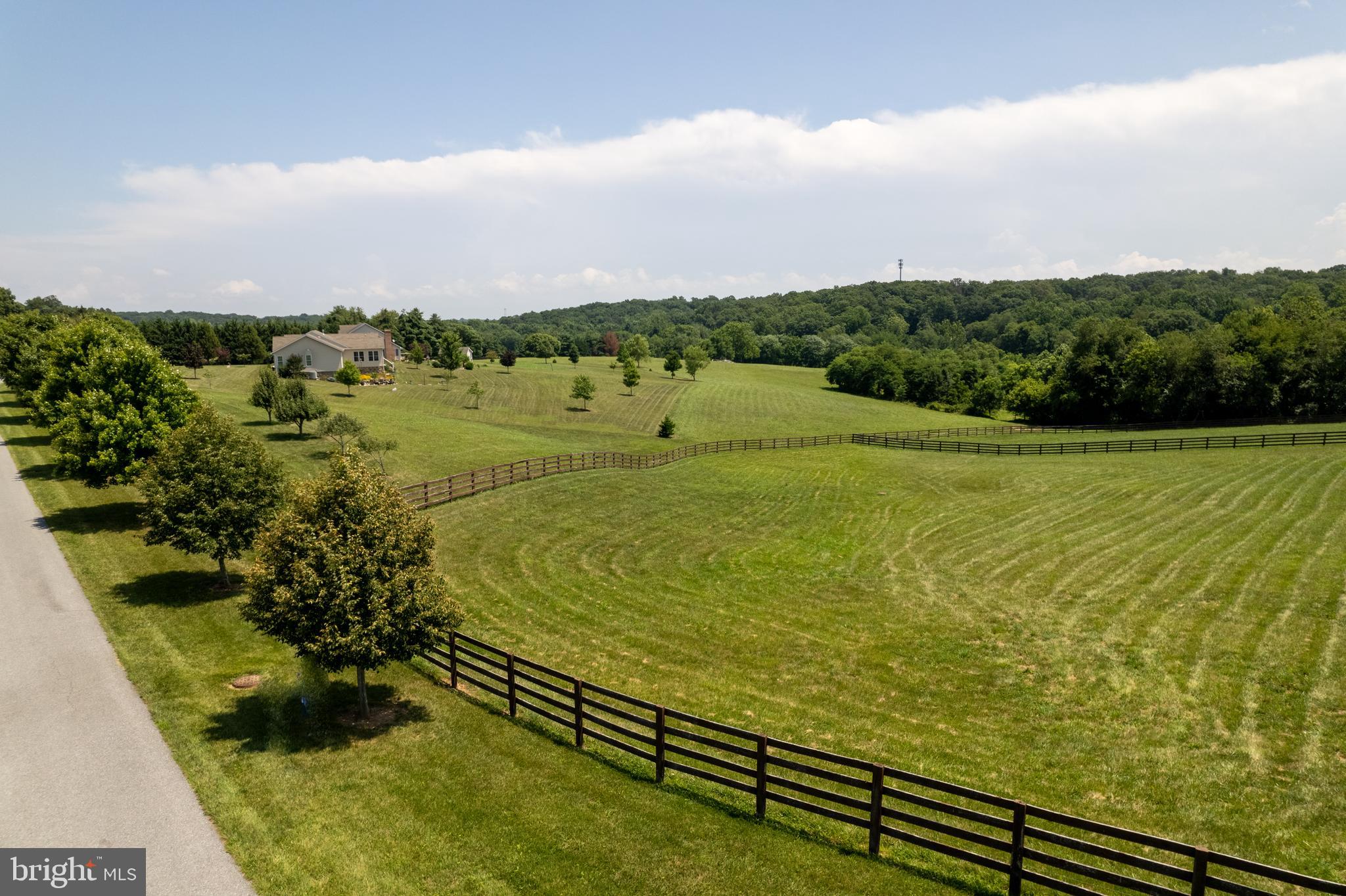 WILMOT MANOR - Residential