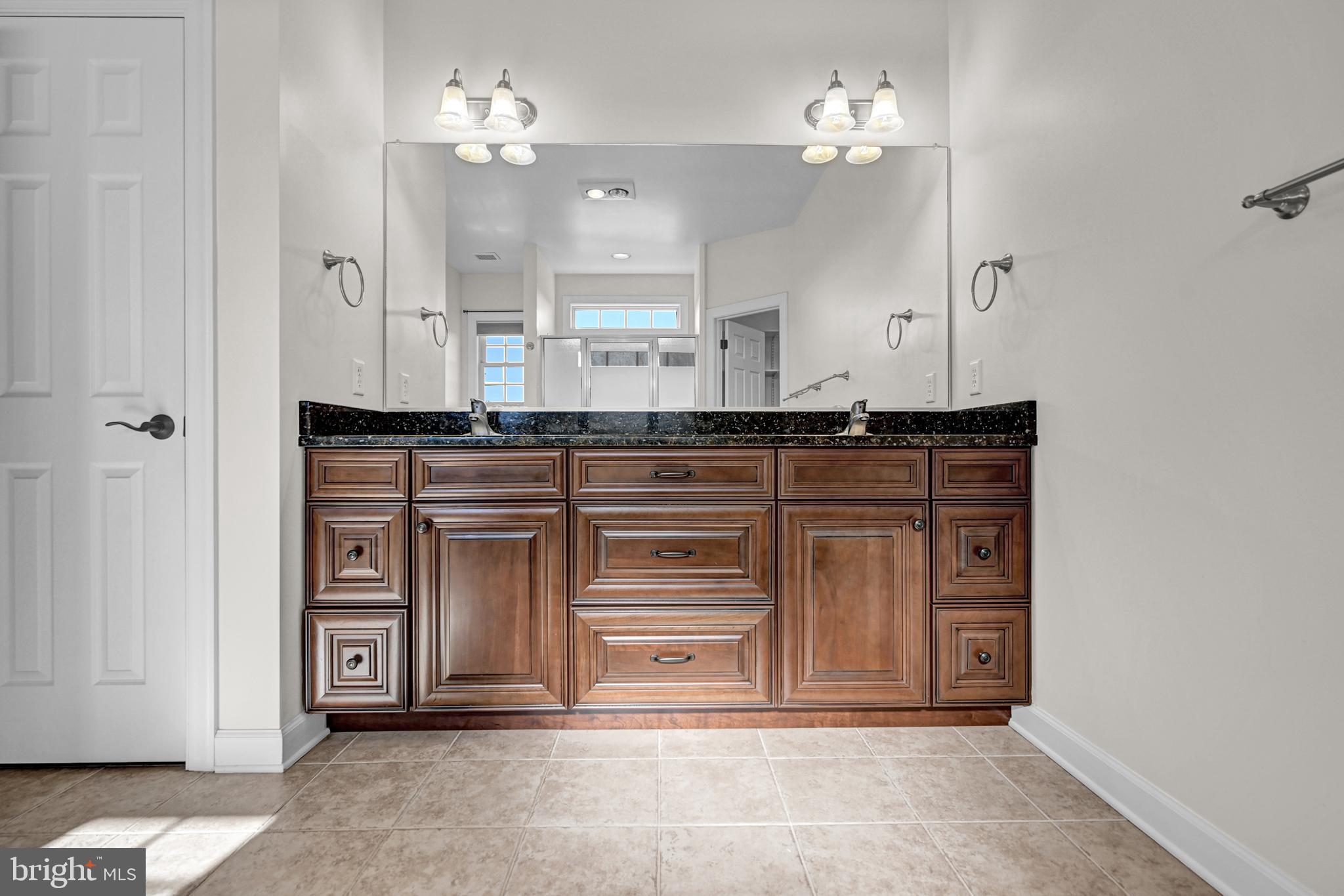 WILMOT MANOR - Residential