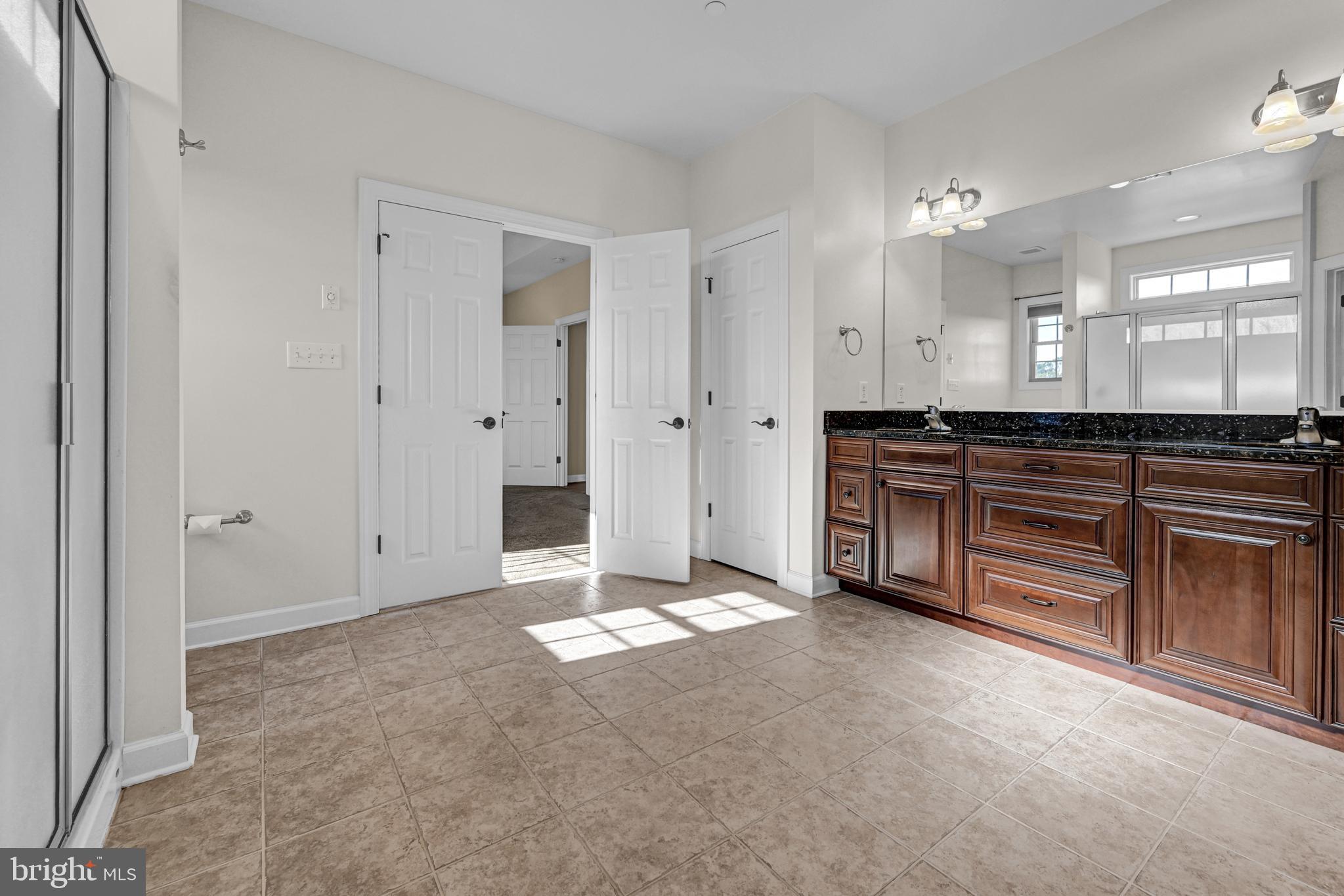 WILMOT MANOR - Residential