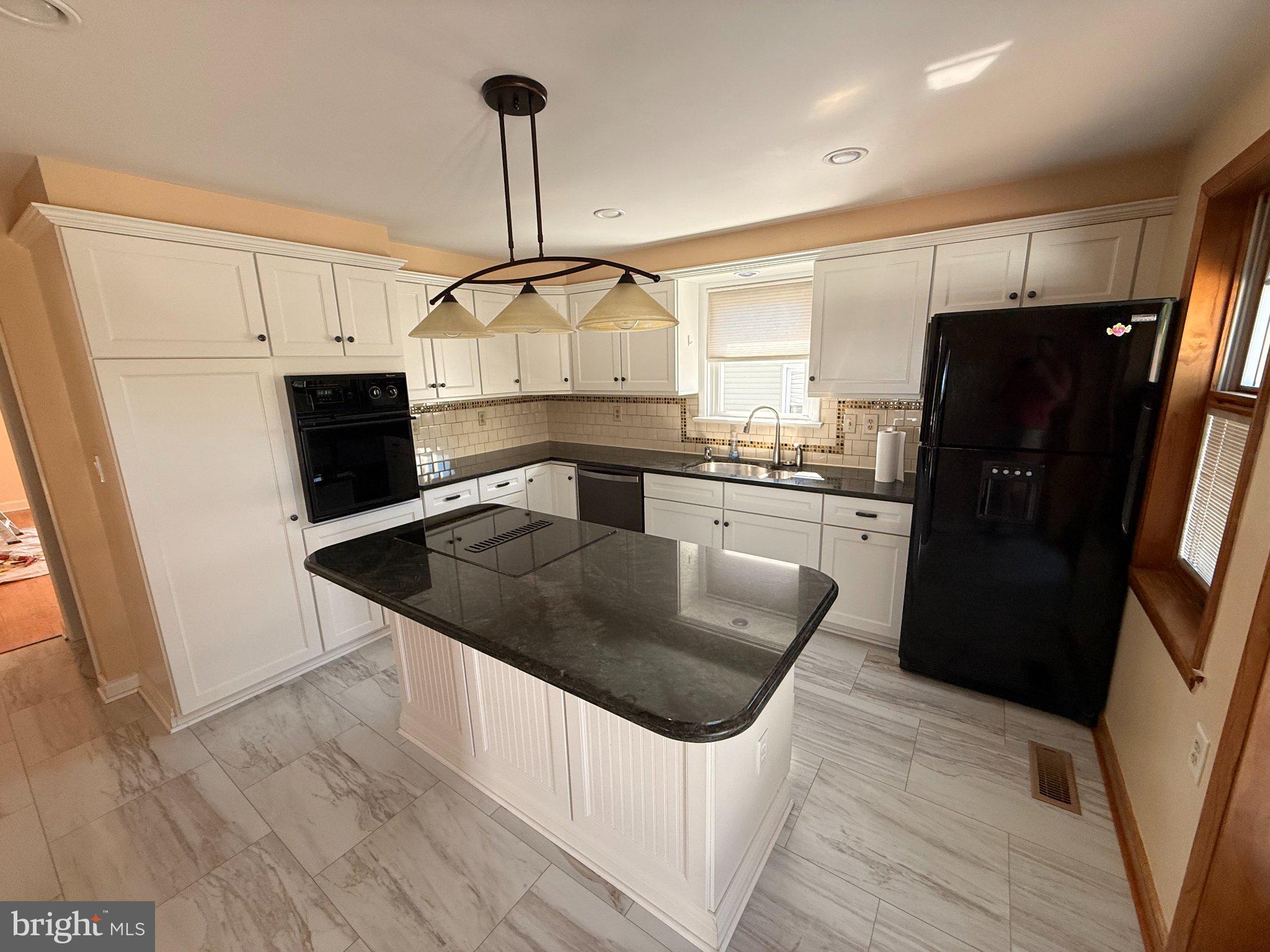 13 HENRY AVENUE