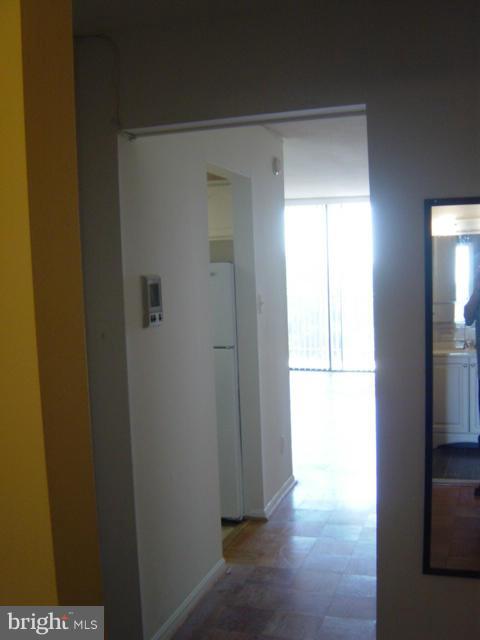 AMERICANA CENTRE - Residential Lease