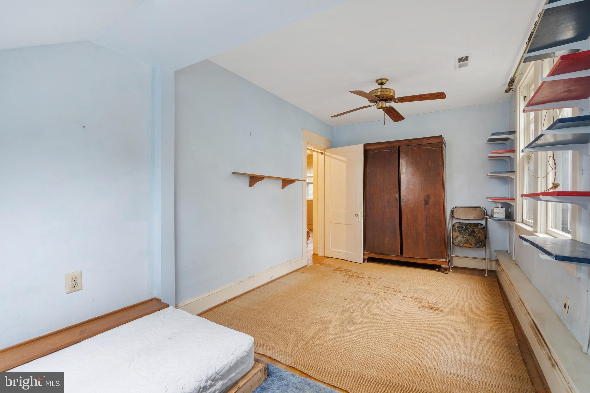 ASHTON HEIGHTS - Residential