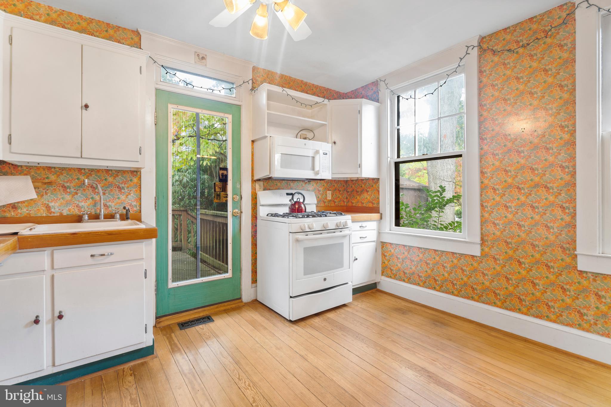 ASHTON HEIGHTS - Residential