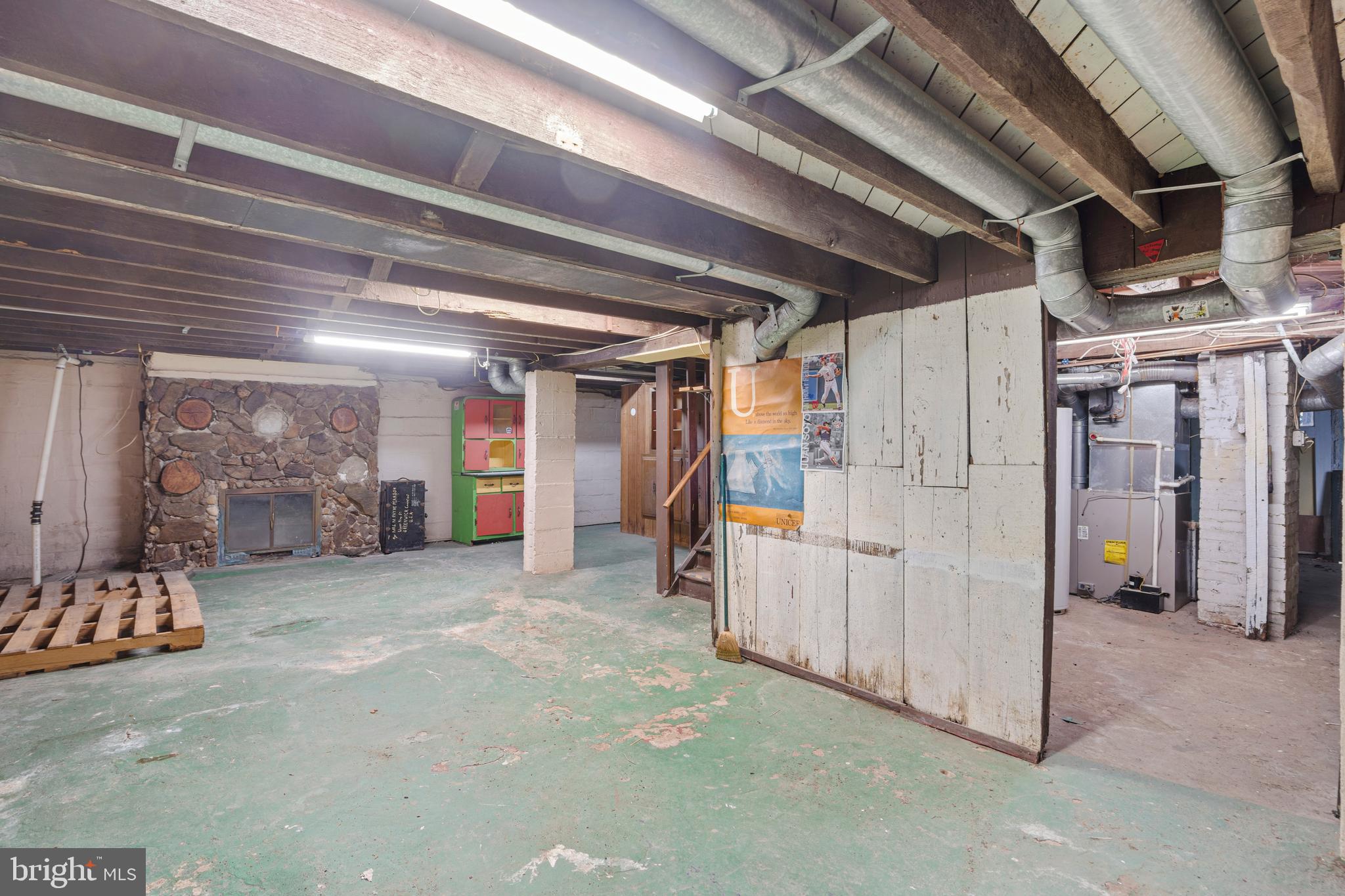 ASHTON HEIGHTS - Residential