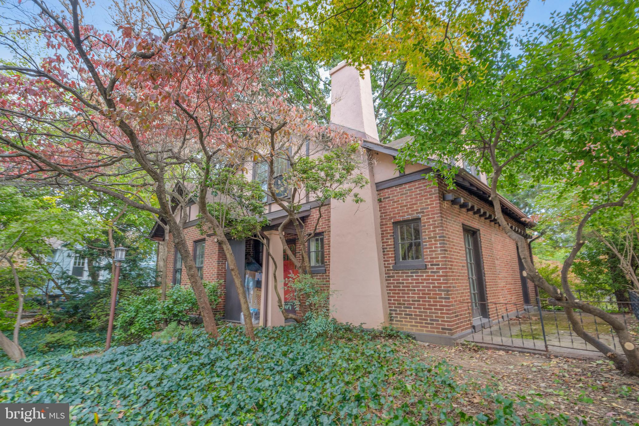 ASHTON HEIGHTS - Residential