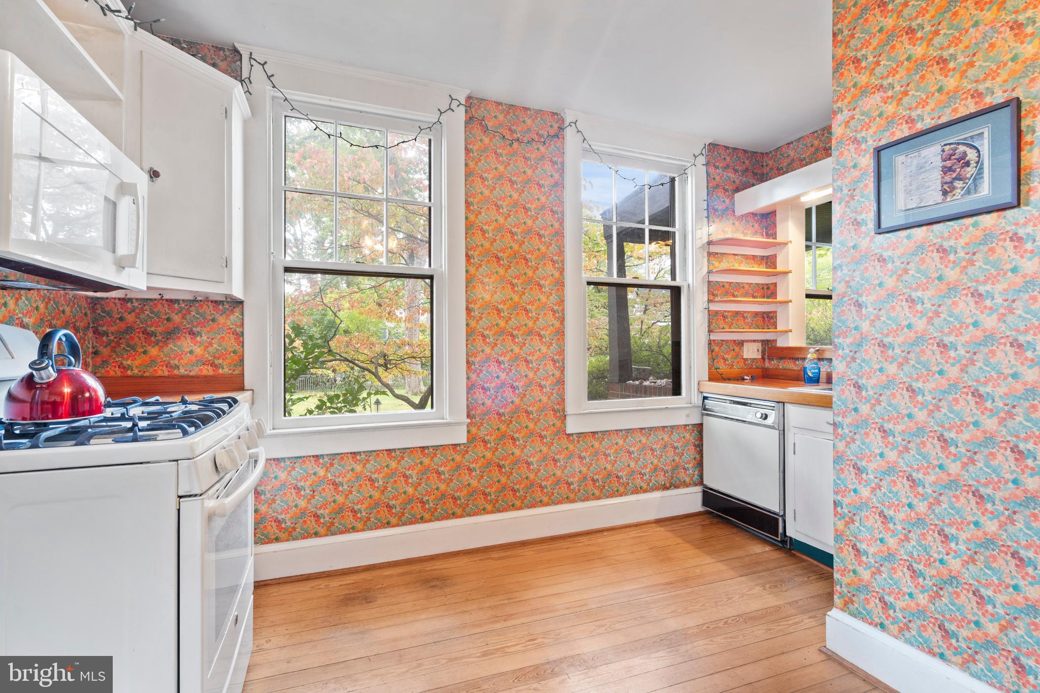 ASHTON HEIGHTS - Residential