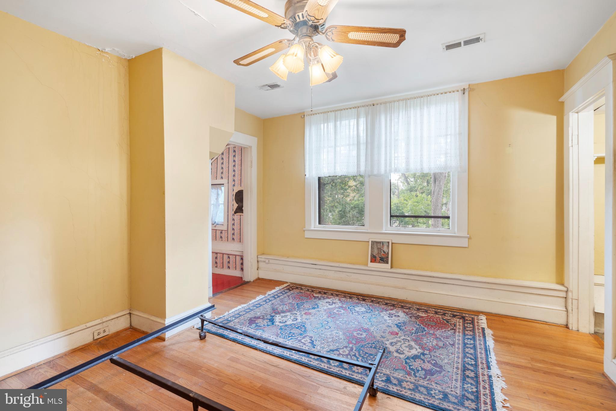 ASHTON HEIGHTS - Residential