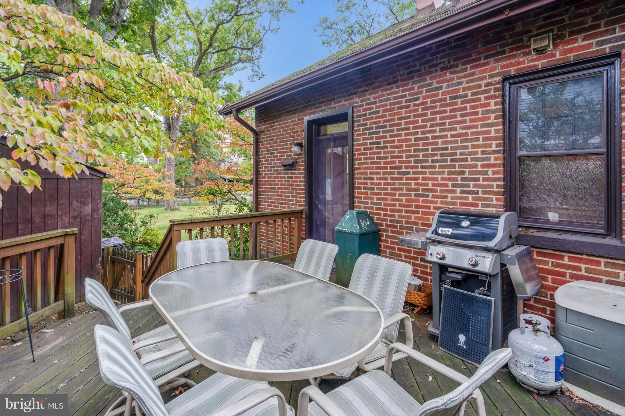 ASHTON HEIGHTS - Residential