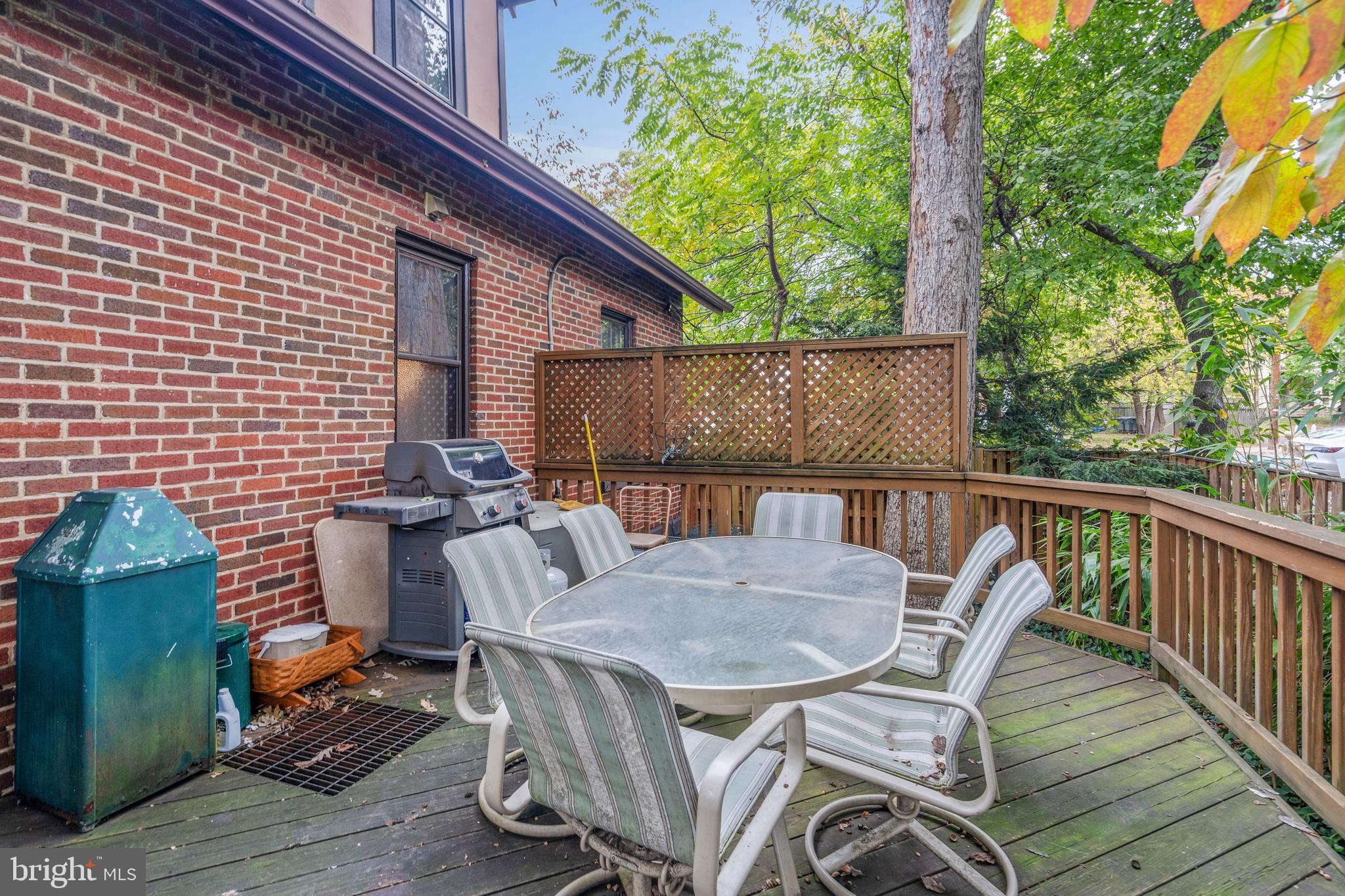 ASHTON HEIGHTS - Residential