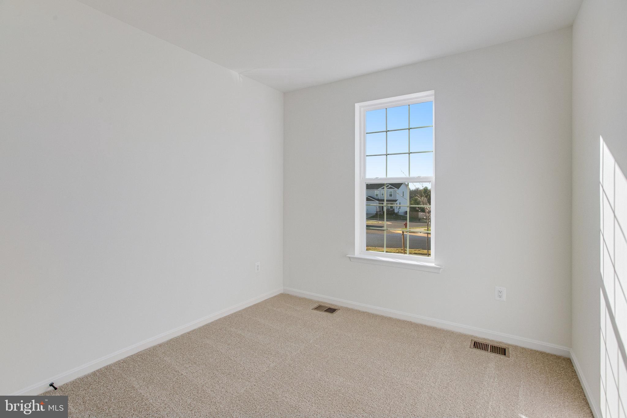 SEASONS AT ROUND MILL MEADOWS - Residential