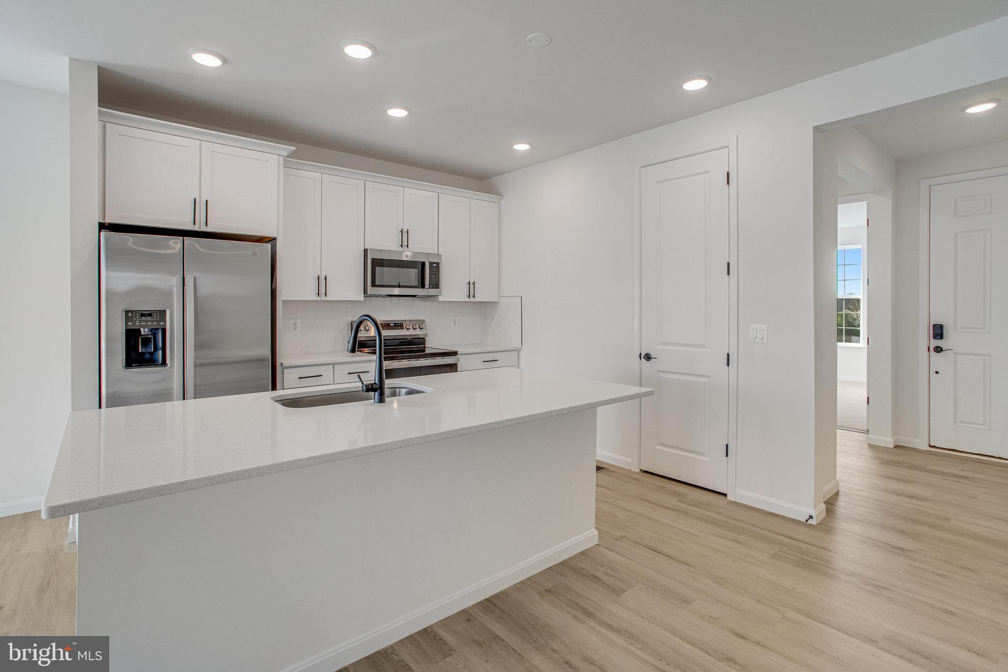 SEASONS AT ROUND MILL MEADOWS - Residential