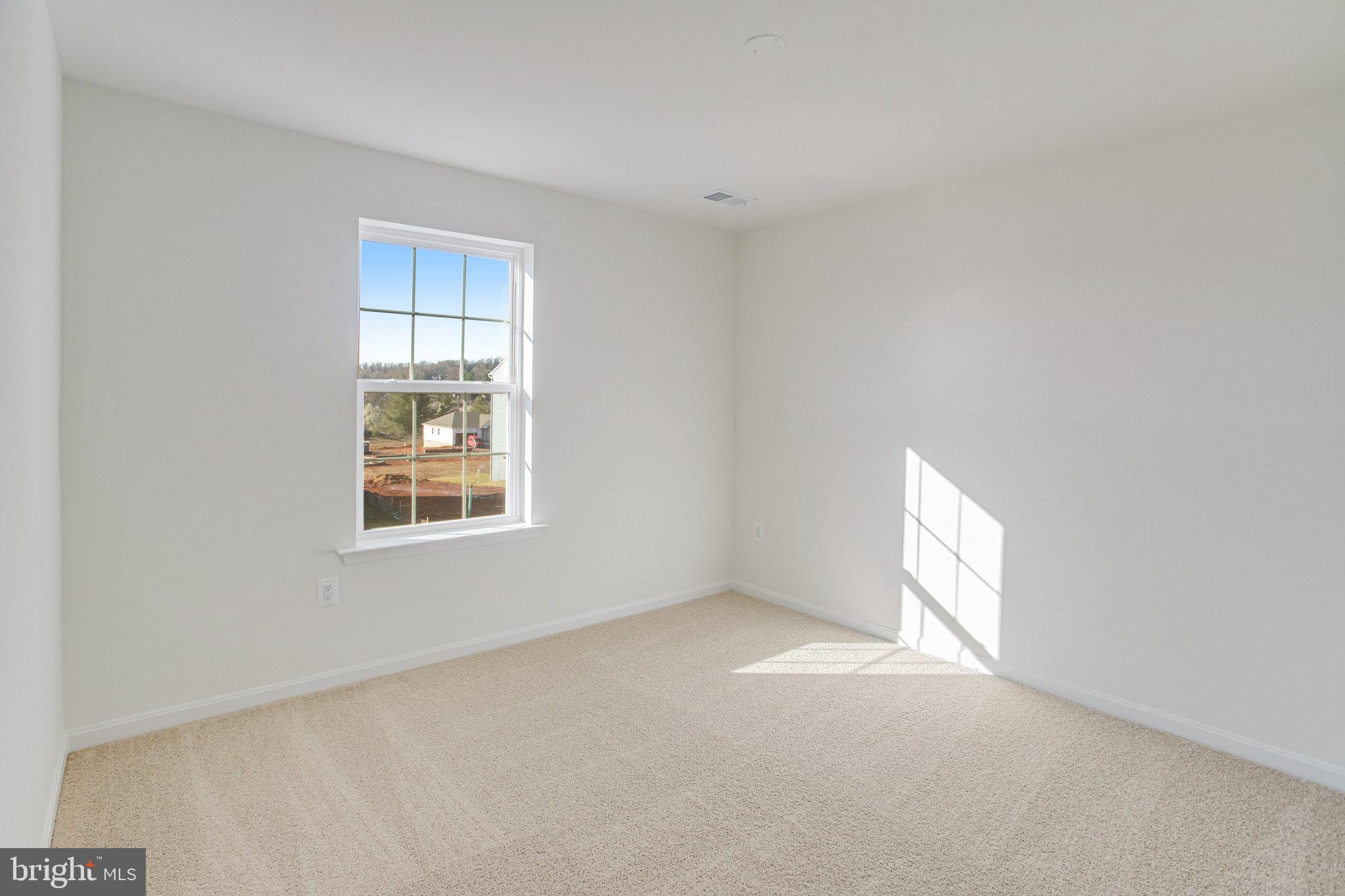 SEASONS AT ROUND MILL MEADOWS - Residential