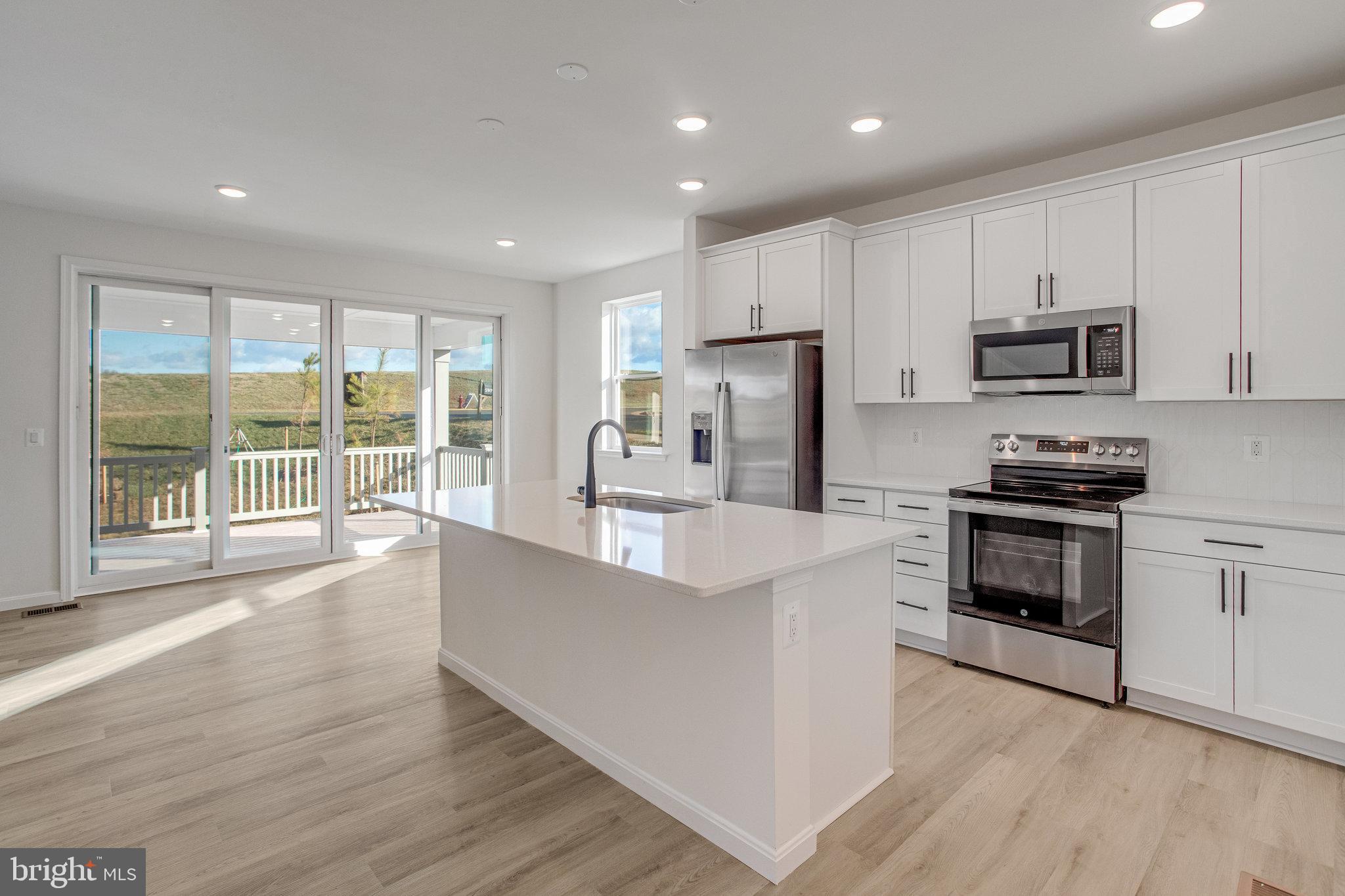 SEASONS AT ROUND MILL MEADOWS - Residential